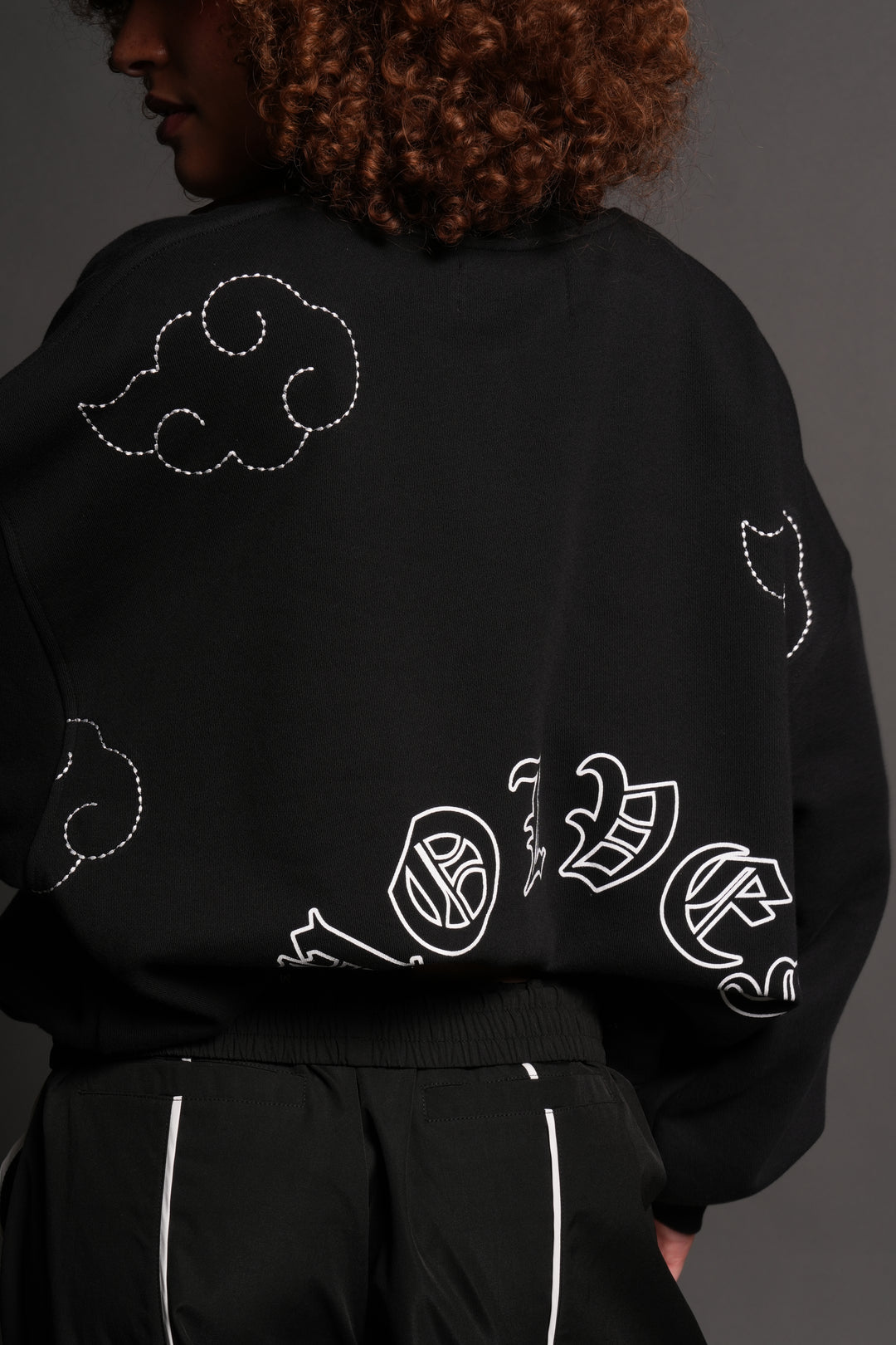 Darc Clouds London Crewneck in Black