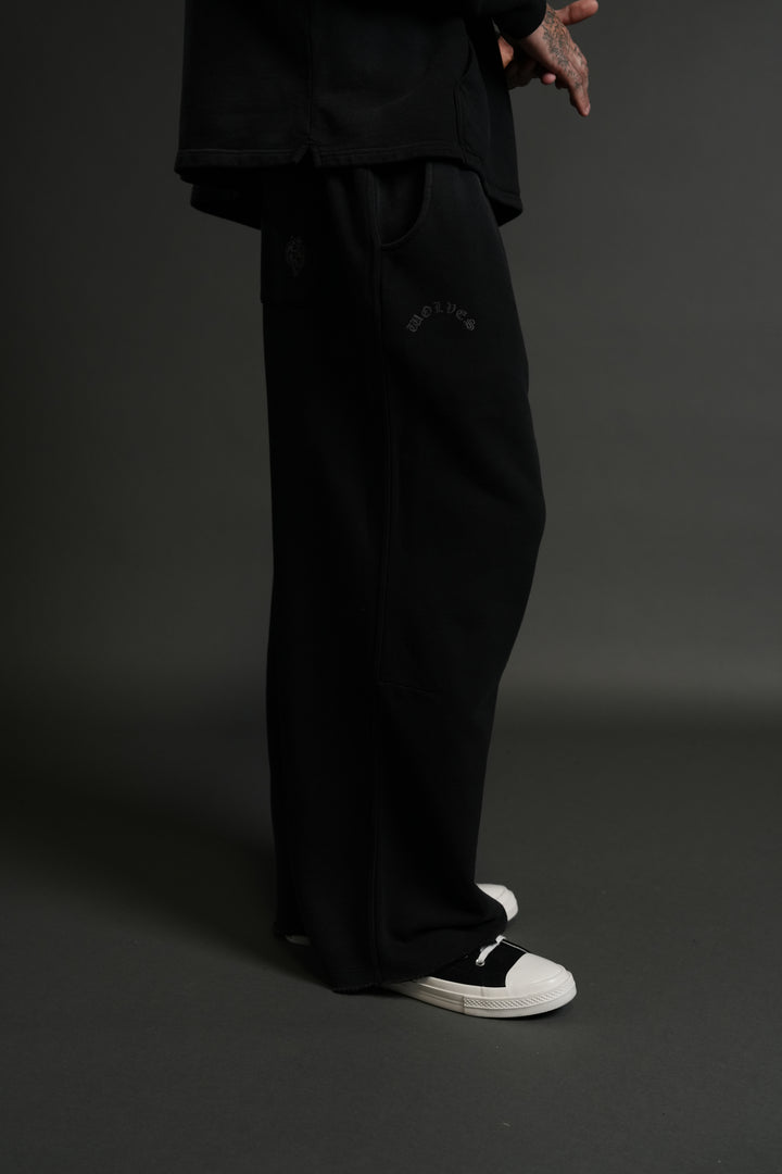 Darc Wandering Moaty Sweat Pants in Black Drift Wash