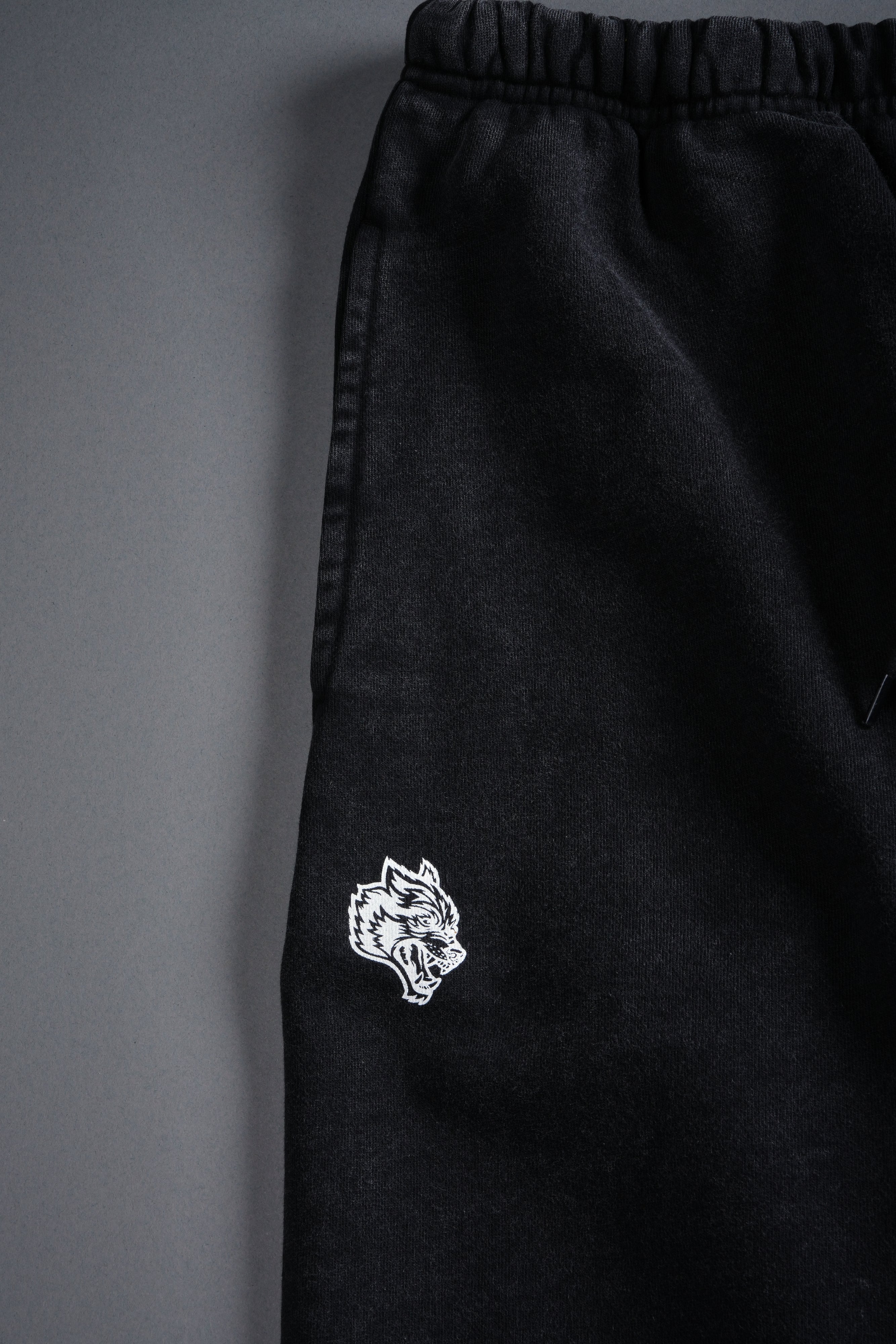 Dual Wolf Unisex Lounger Sweat Pants in Black