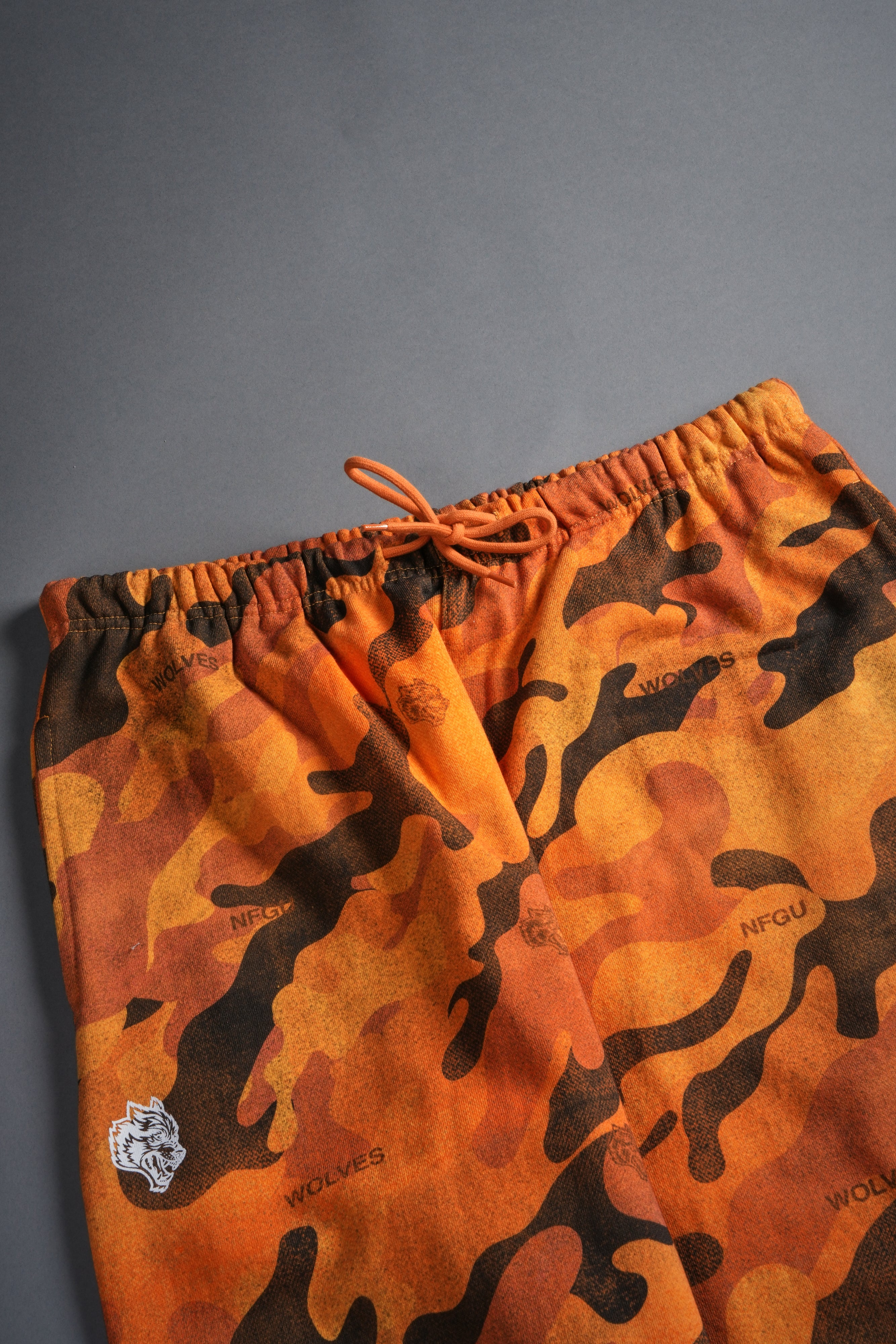 Dual Wolf Unisex Lounger Sweat Pants in DSVD Orange Camo – DarcSport