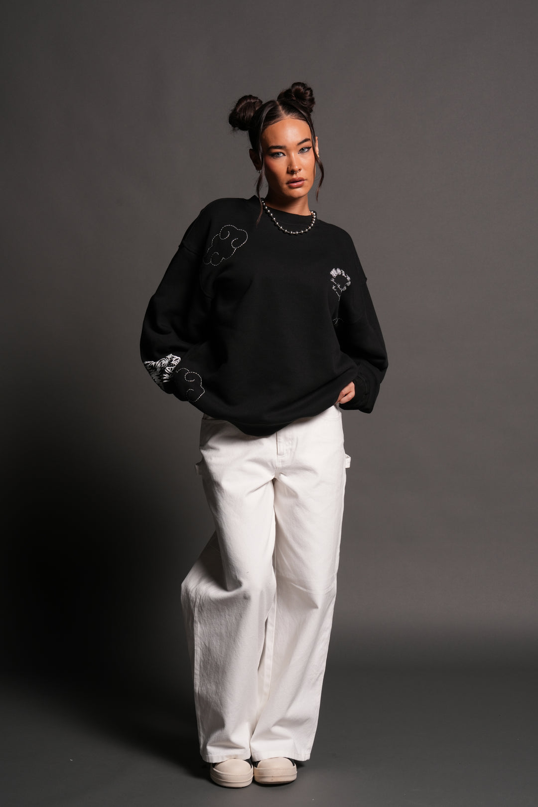 Darc Clouds London Crewneck in Black