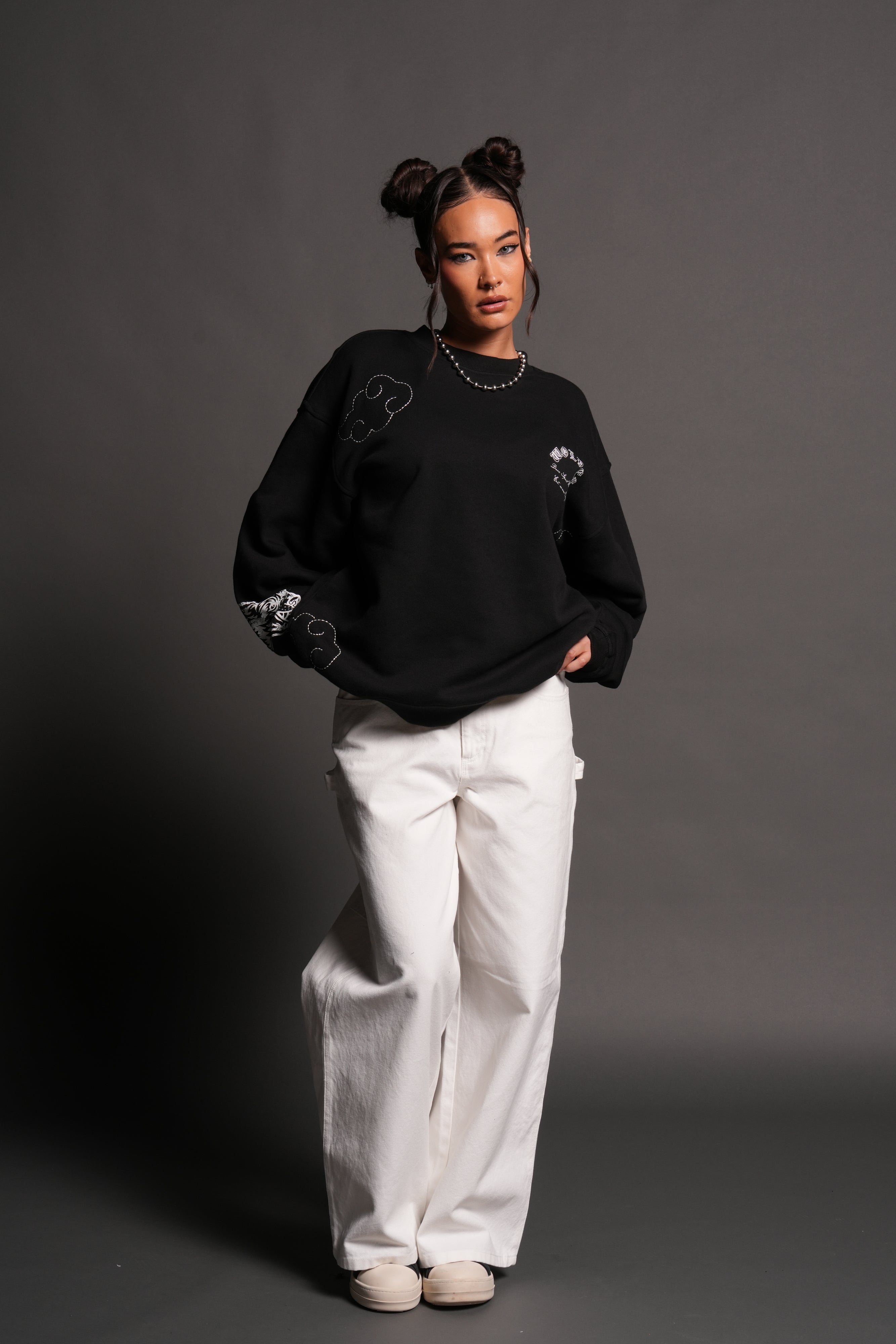 Darc Clouds London Crewneck in Black