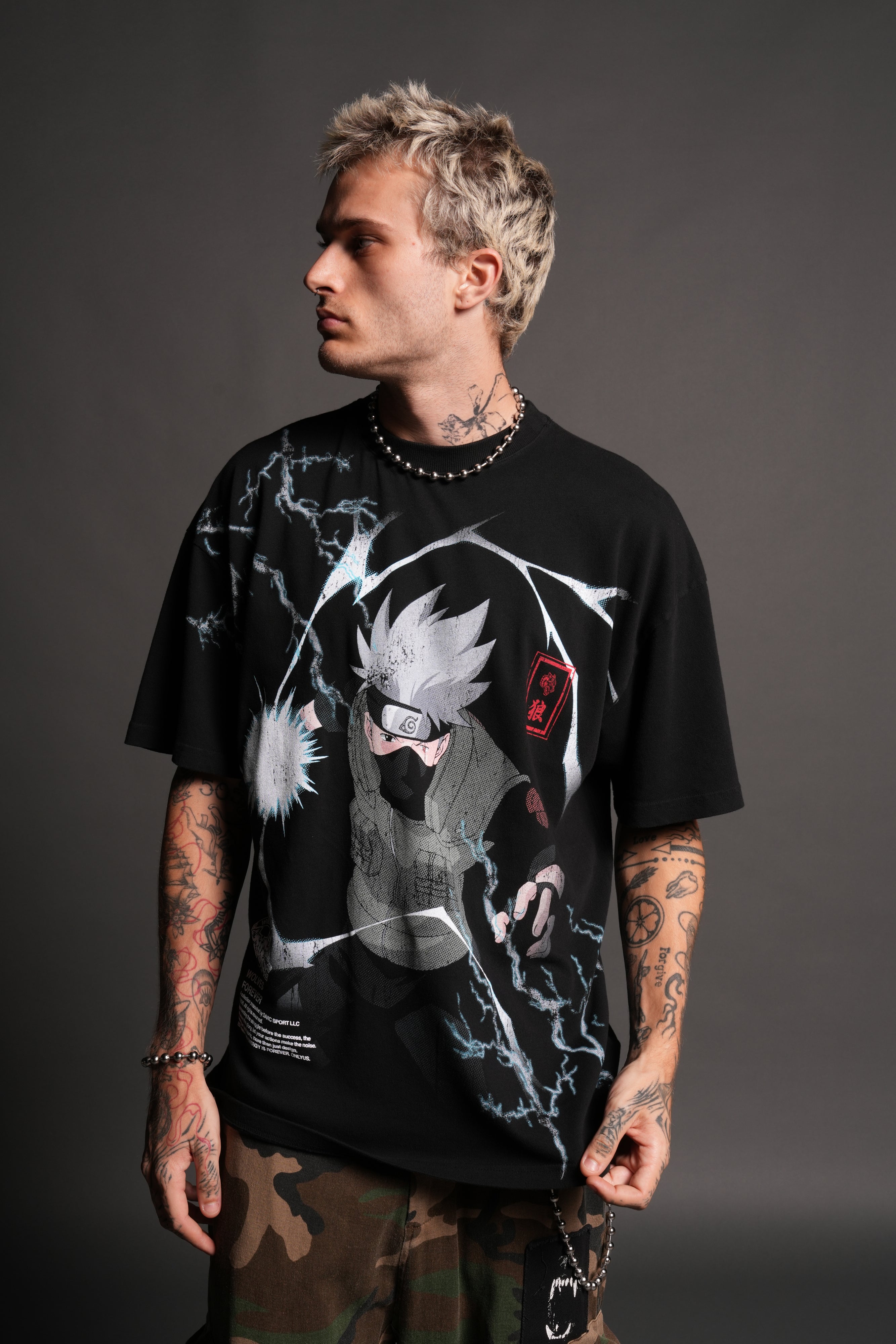 Shinobi Premium Oversized Tee in Black