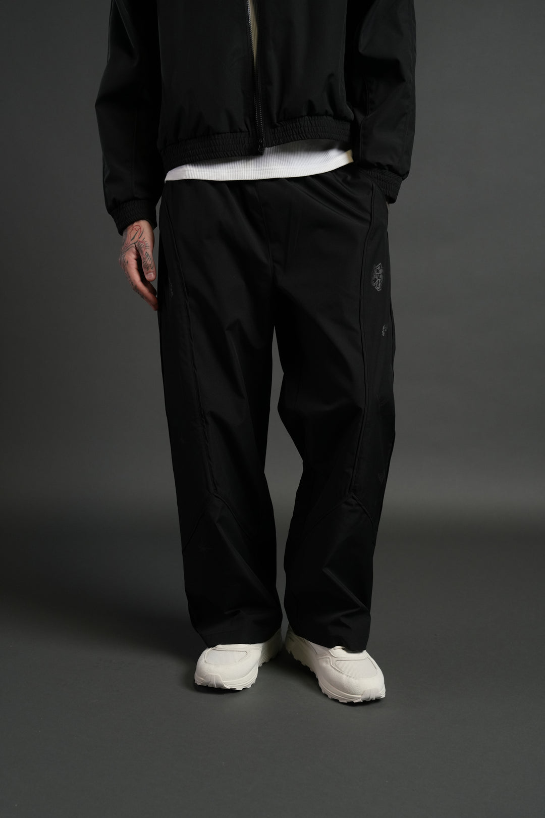 Sacred Flash Men's Quinn Track Pants in Black/Black