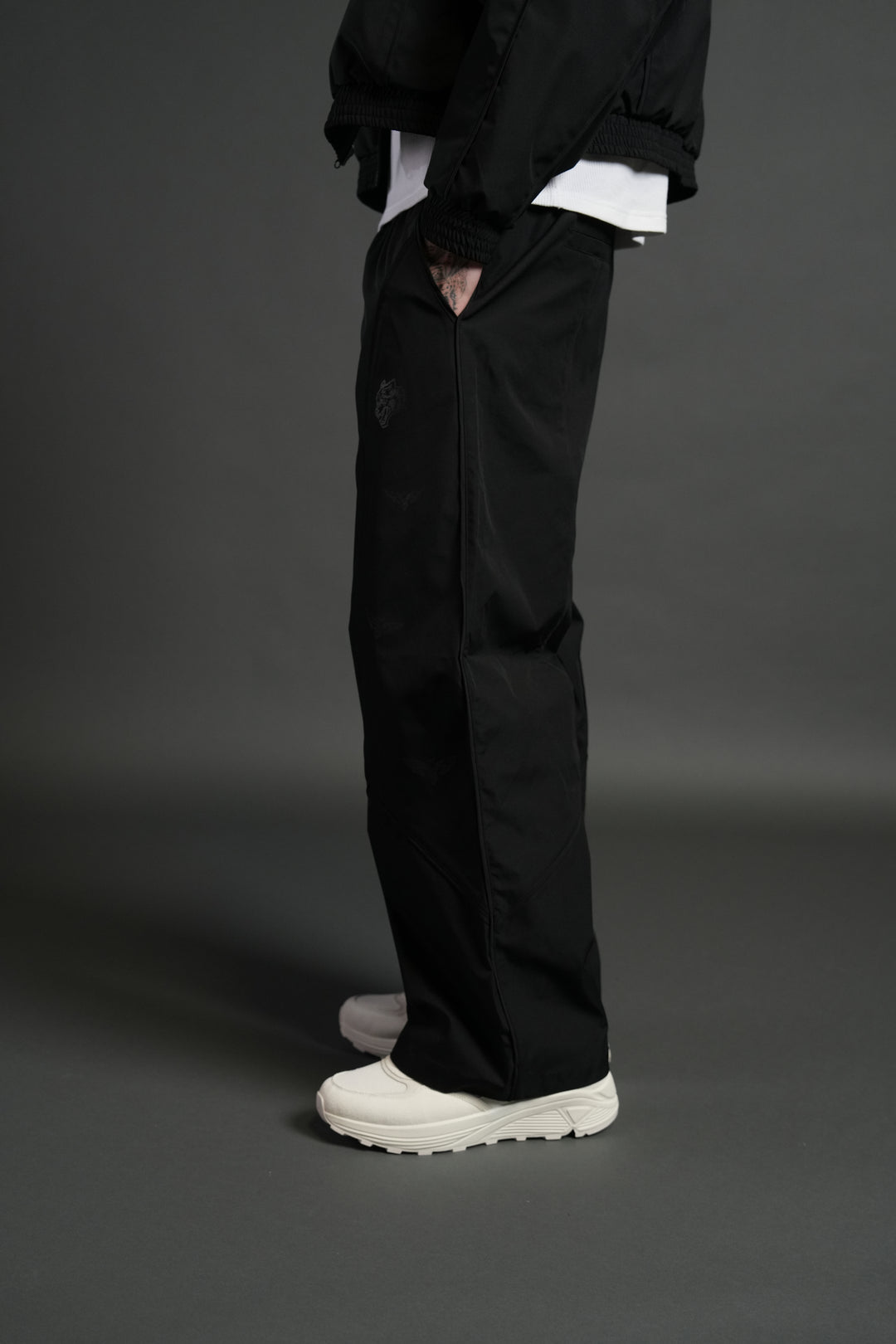 Sacred Flash Men's Quinn Track Pants in Black/Black