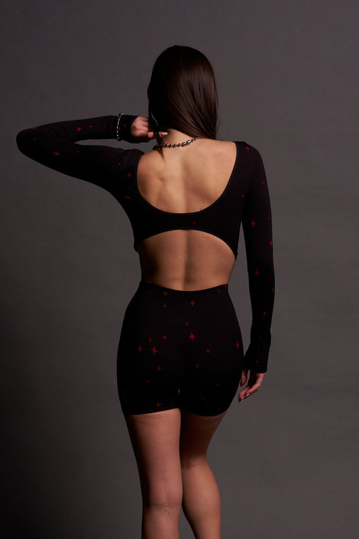 Darc Script "Everson Seamless" Chloe L/S Top in Black/Red Starry Night