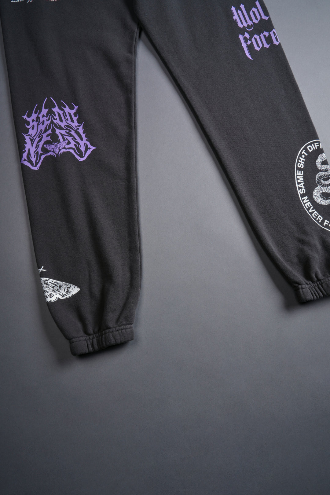 Wolves Club Forever Post Lounge Sweats in Wolf Gray