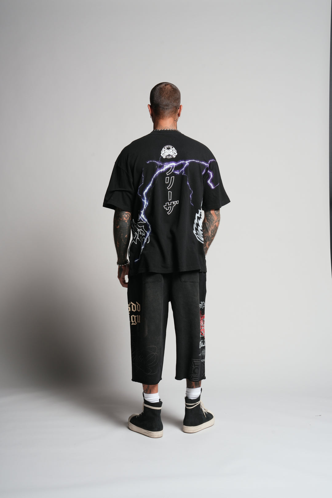 Frieza Energy "Premium" Oversized Tee in Black