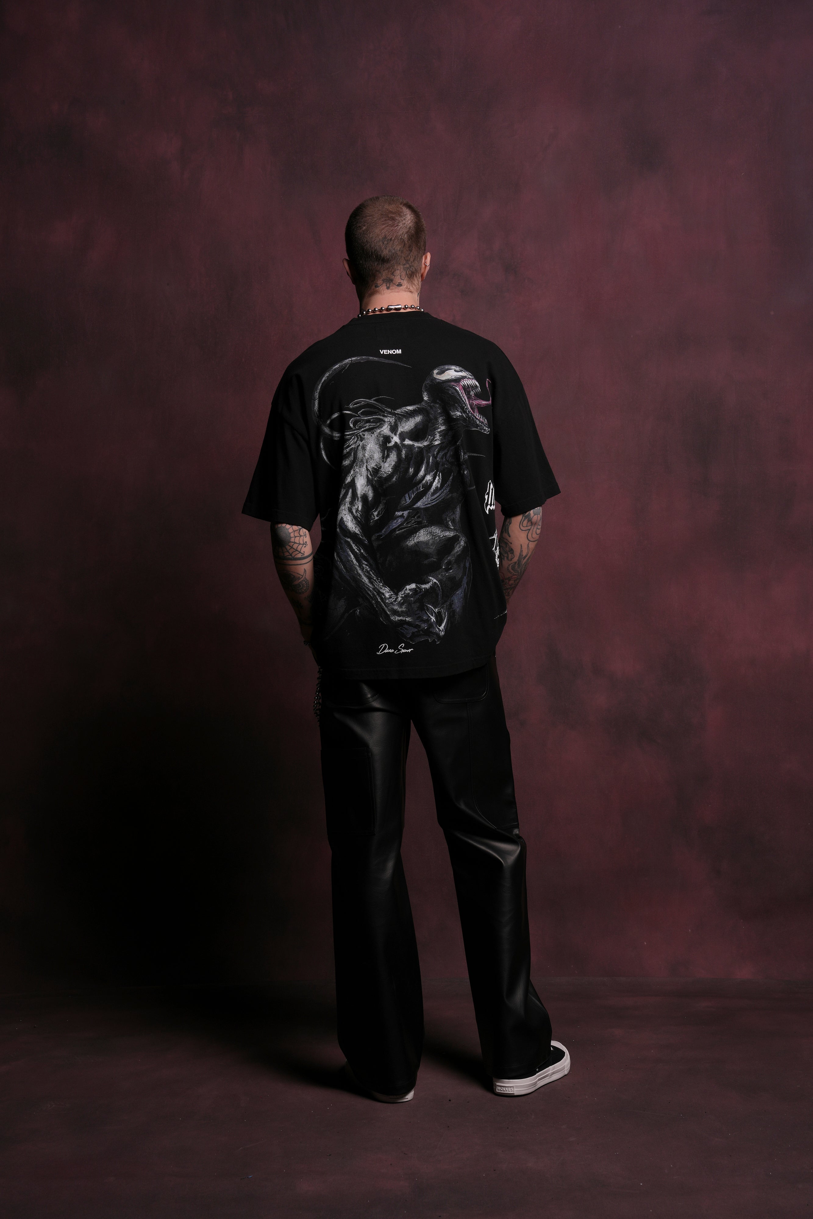 Venom "Side By Side" Series Oversized Tee in Black