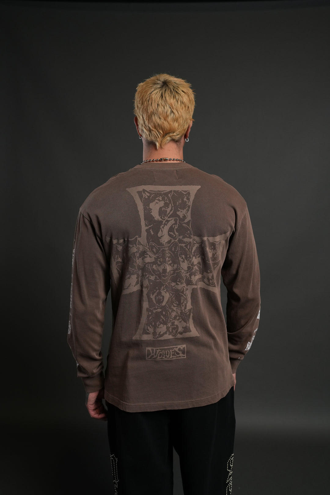 Iron Wolf Pack "Premium" L/S Tee in Mojave Brown