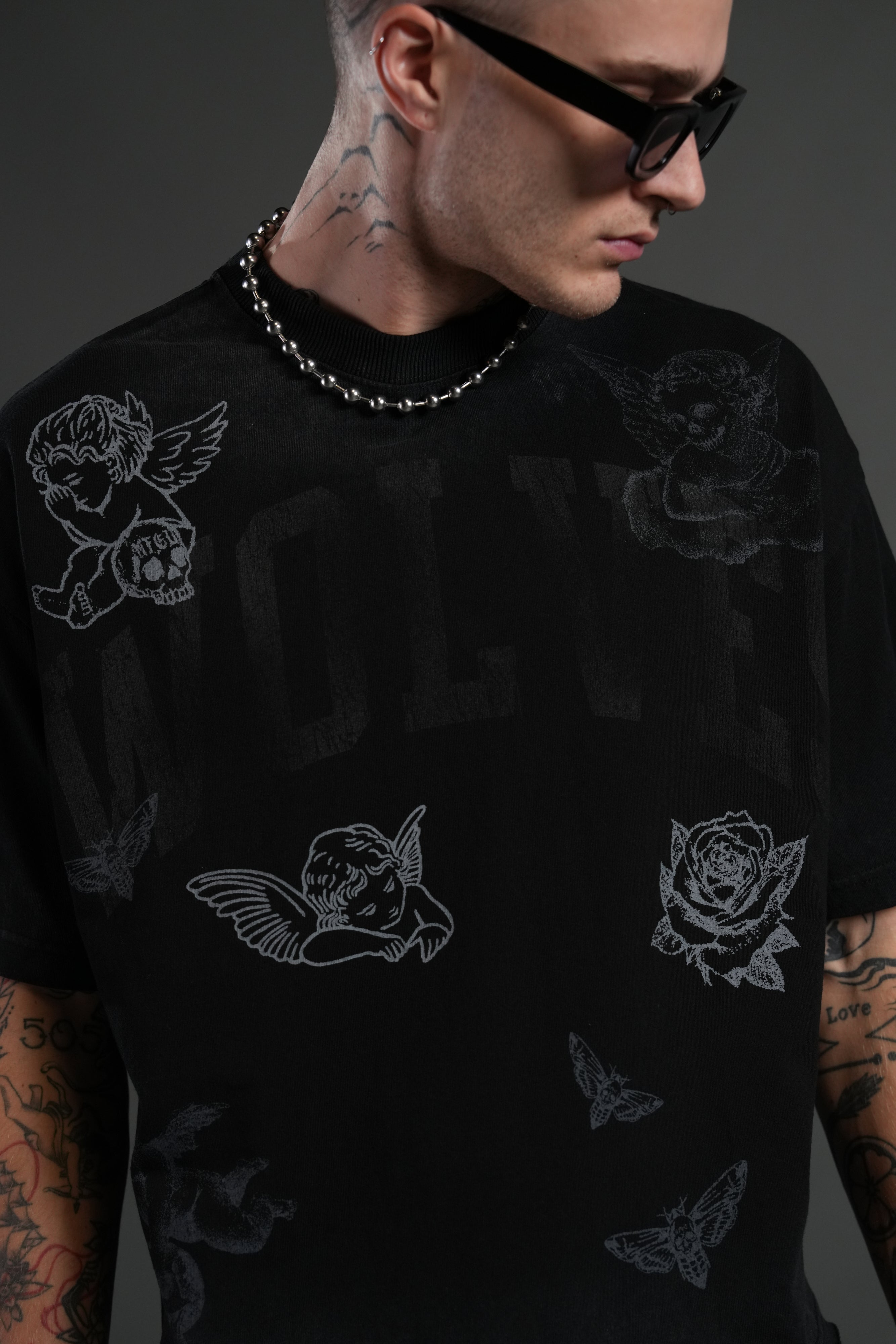 Fallen Cherub Grunge Raw Hem "Box Cut" Tee in Black Drift Wash