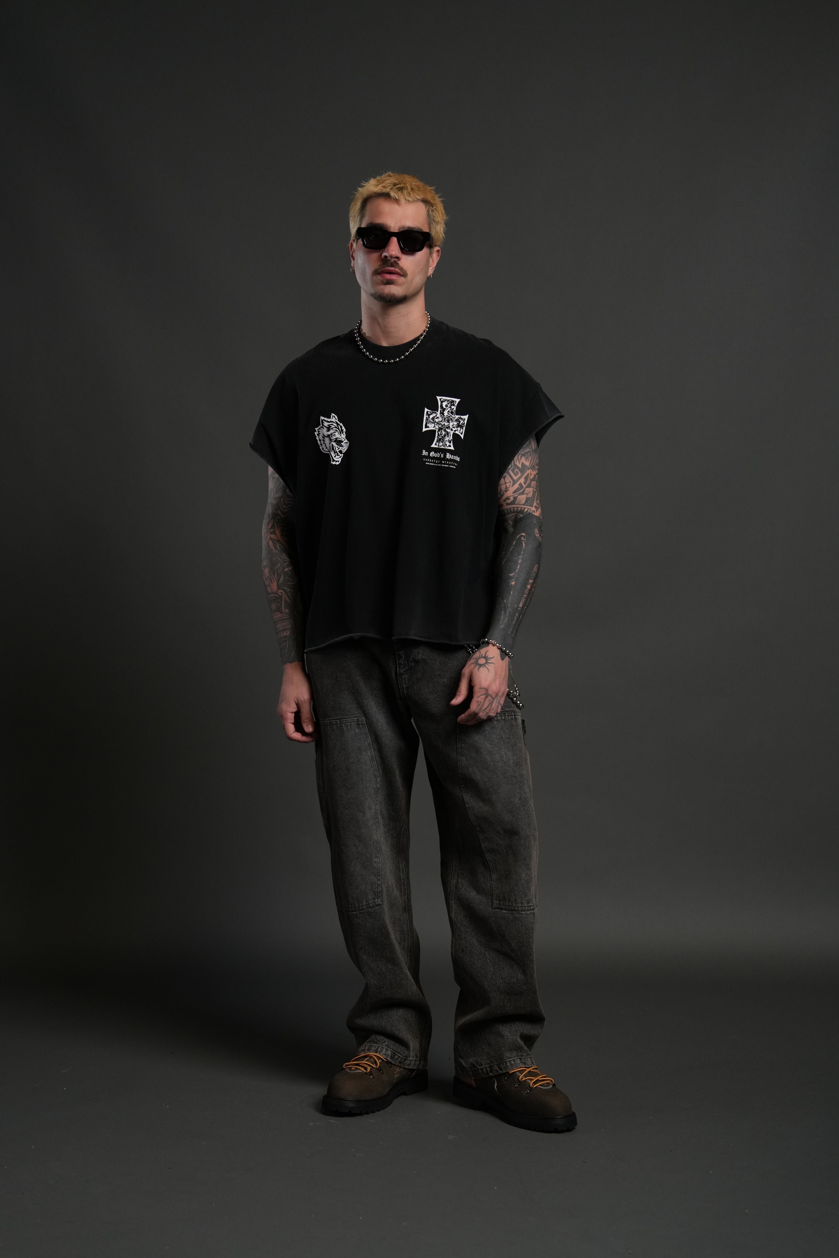 Iron Wolf Pack Grunge Cut-Off Tee in Black