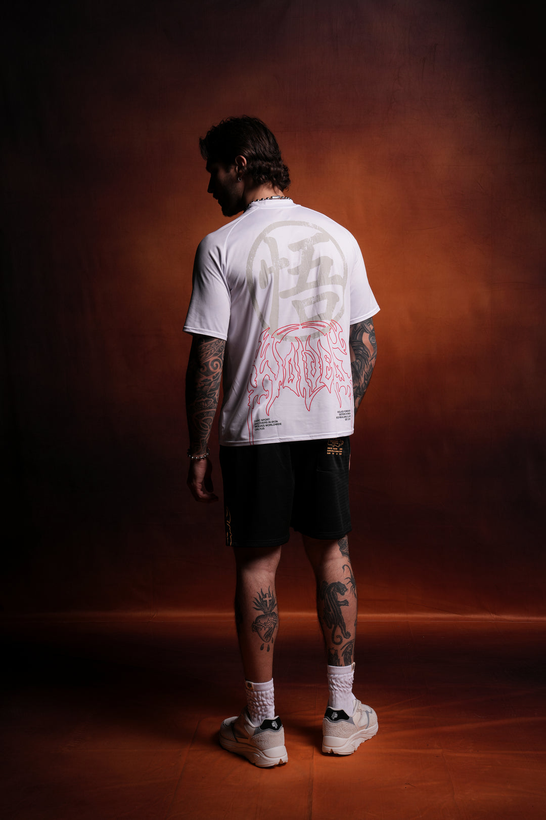 Go "Dry Wolf" S/S Raglan Tee in White
