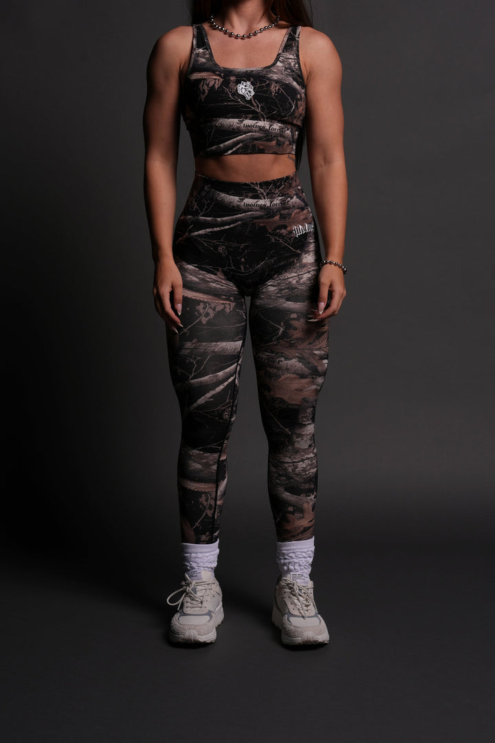 Our Passion "Everson Seamless" Scrunch Leggings in Darc Brown Woodland Camo