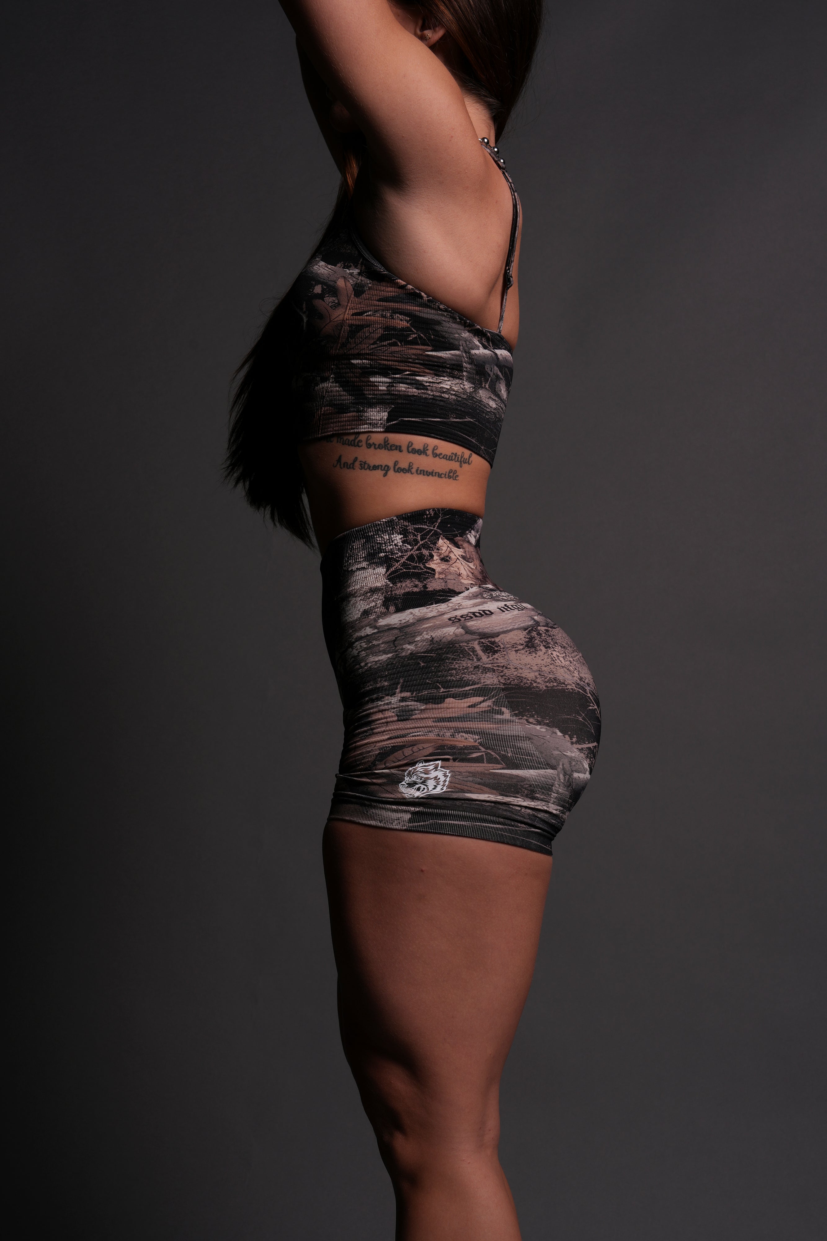 Dual Wolf Everson Seamless "Valencourt" Shorts in Darc Brown Woodland Camo