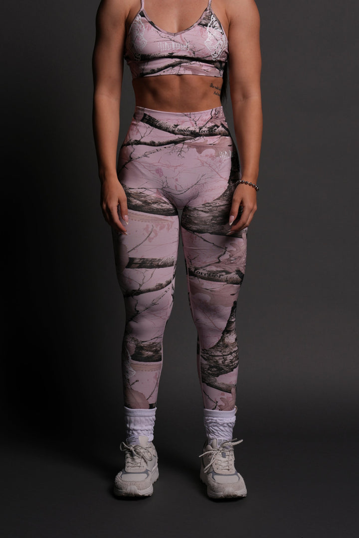 Our Passion "Everson Seamless" Scrunch Leggings in Brown/Light Mauve Woodland Camo