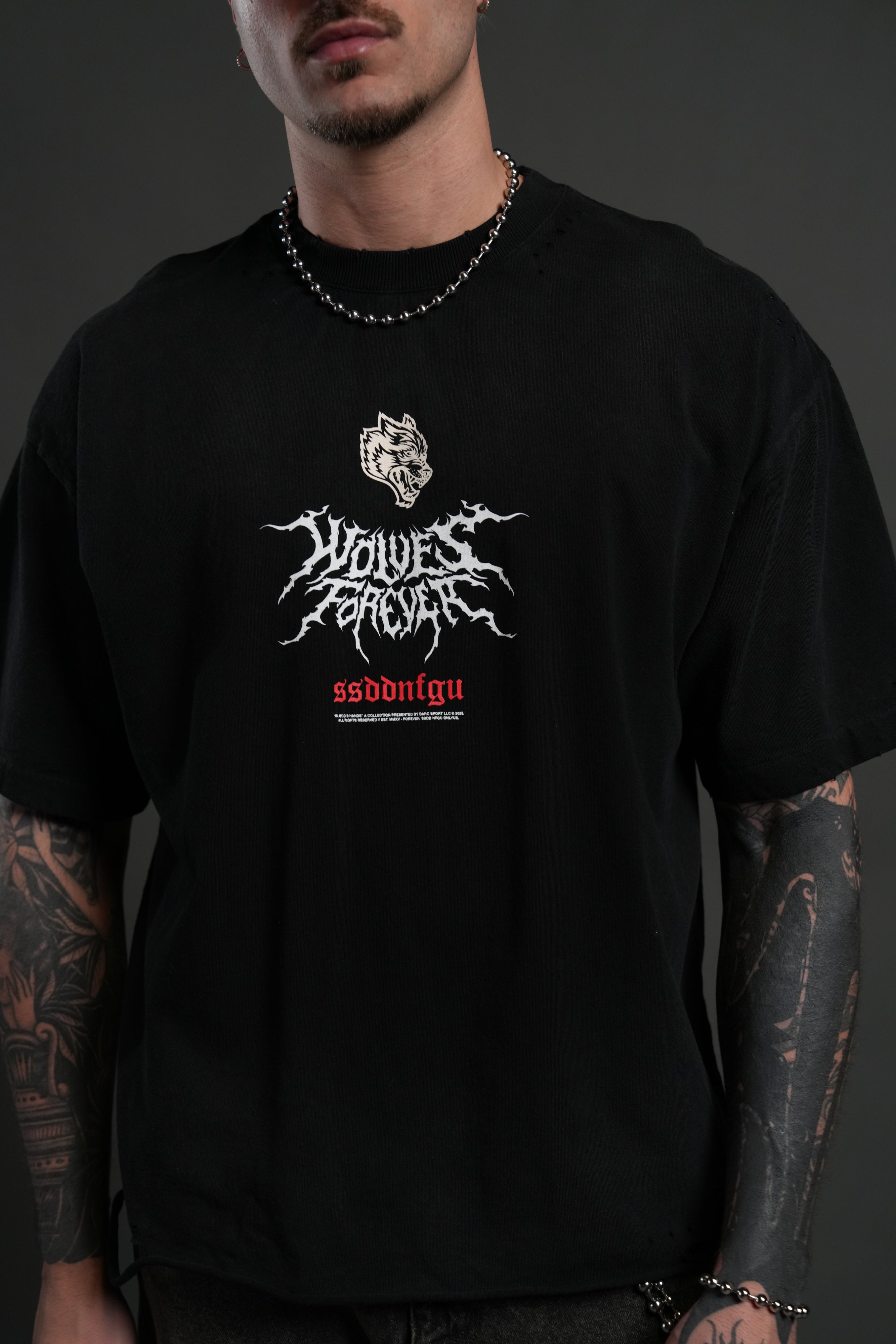 Mori Rose Distressed Grunge Tee in Black Drift Wash