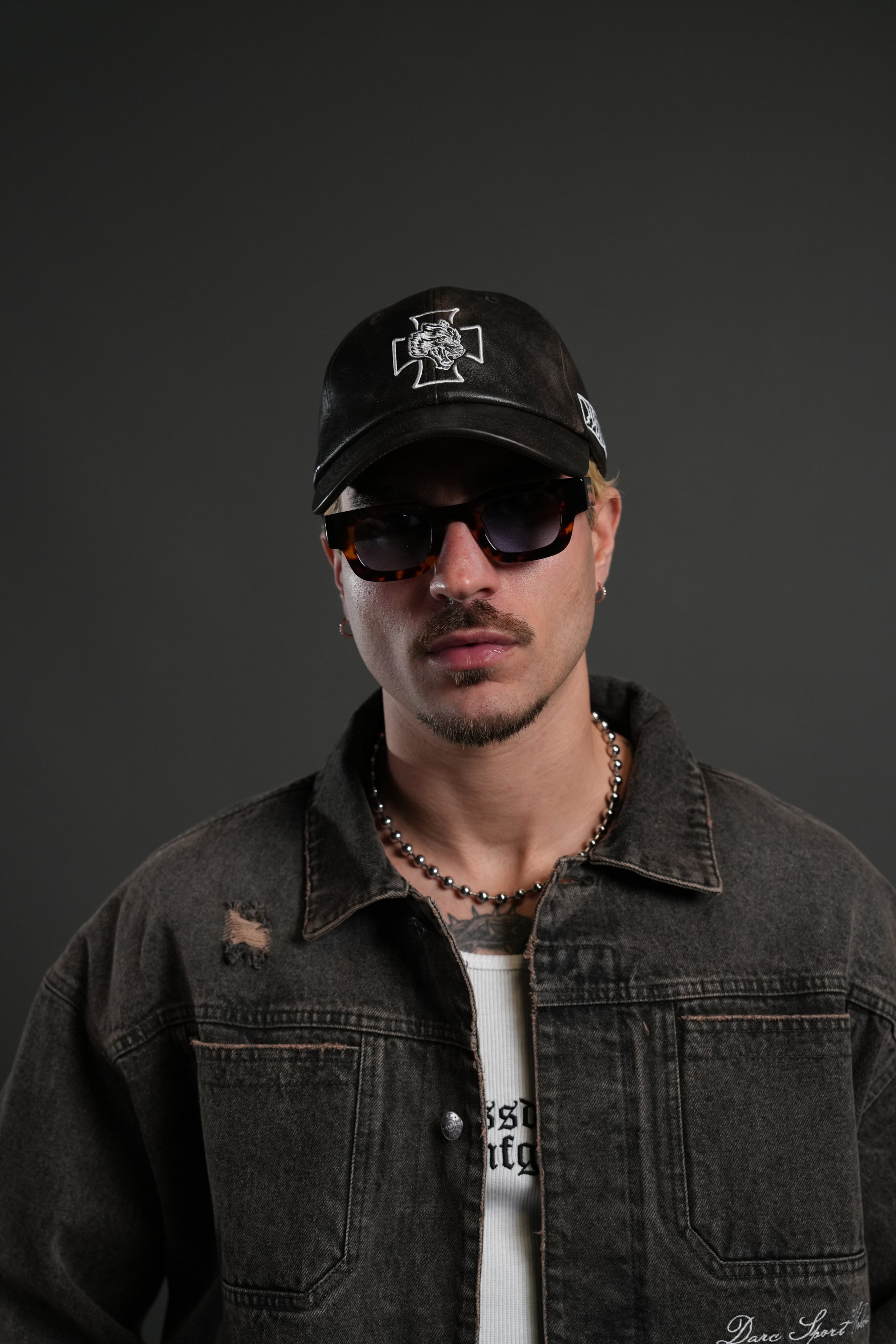 Iron Wolf Head Faux Leather Dad Hat in Black