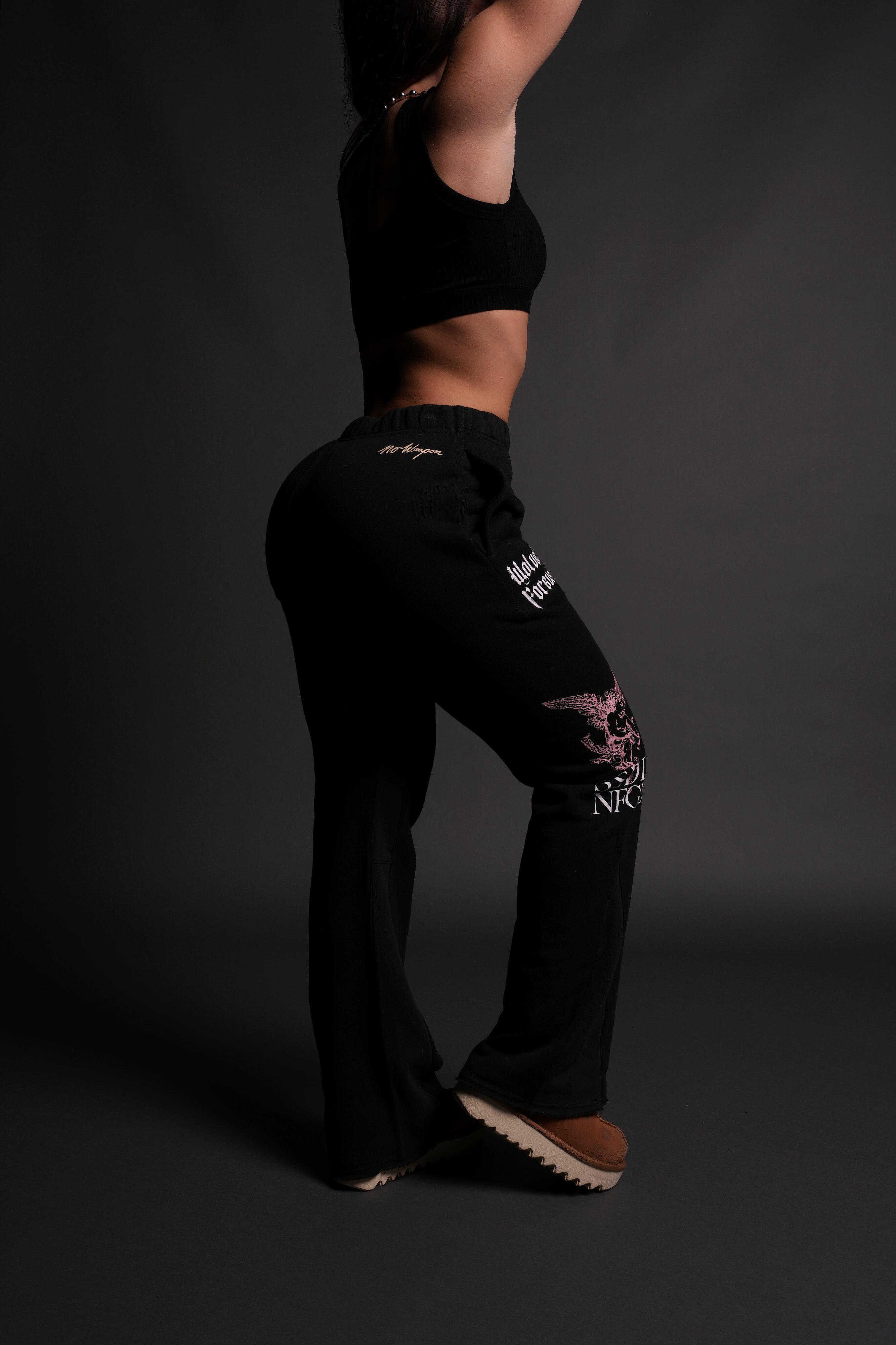 Everlasting She Flare Sweat Pants in Black