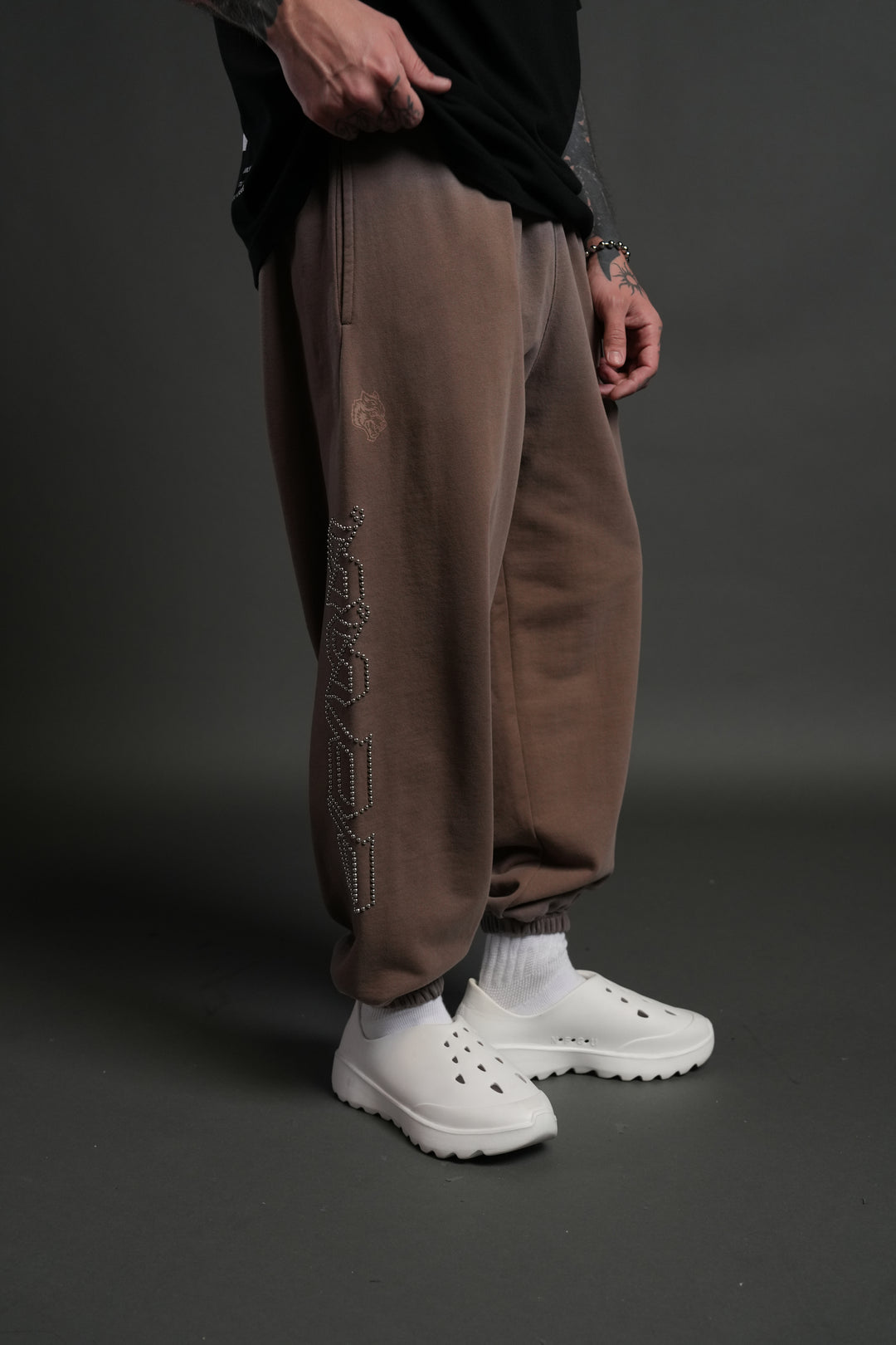 Studded Our Mantra Unisex Lounger Sweat Pants in Mojave Brown Drift Wash