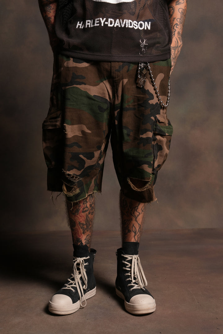 Wolf Chopper Duke Cargo Shorts in Woodland Camo