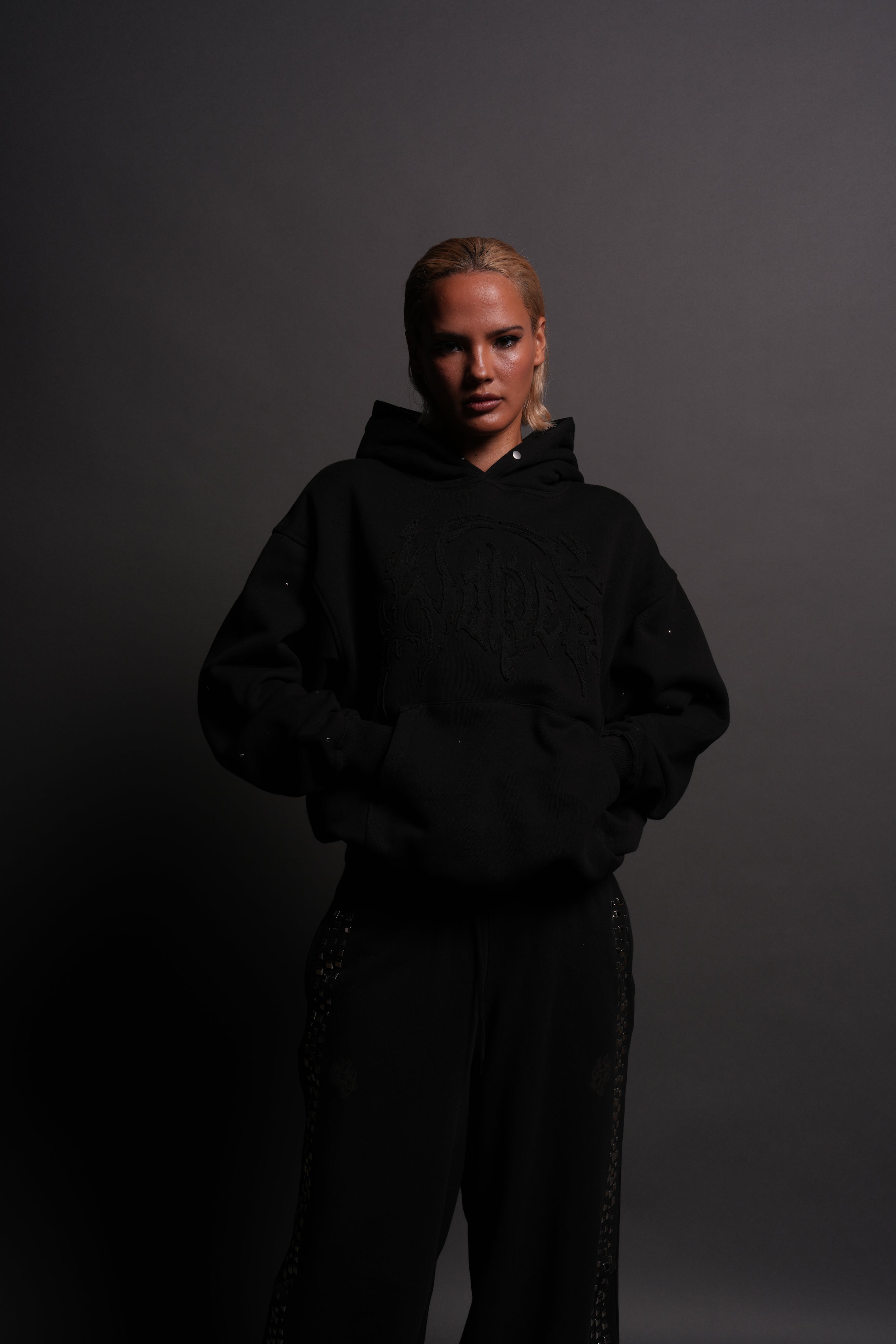 Hesh Appliqué Studded Pierce Hoodie in Black
