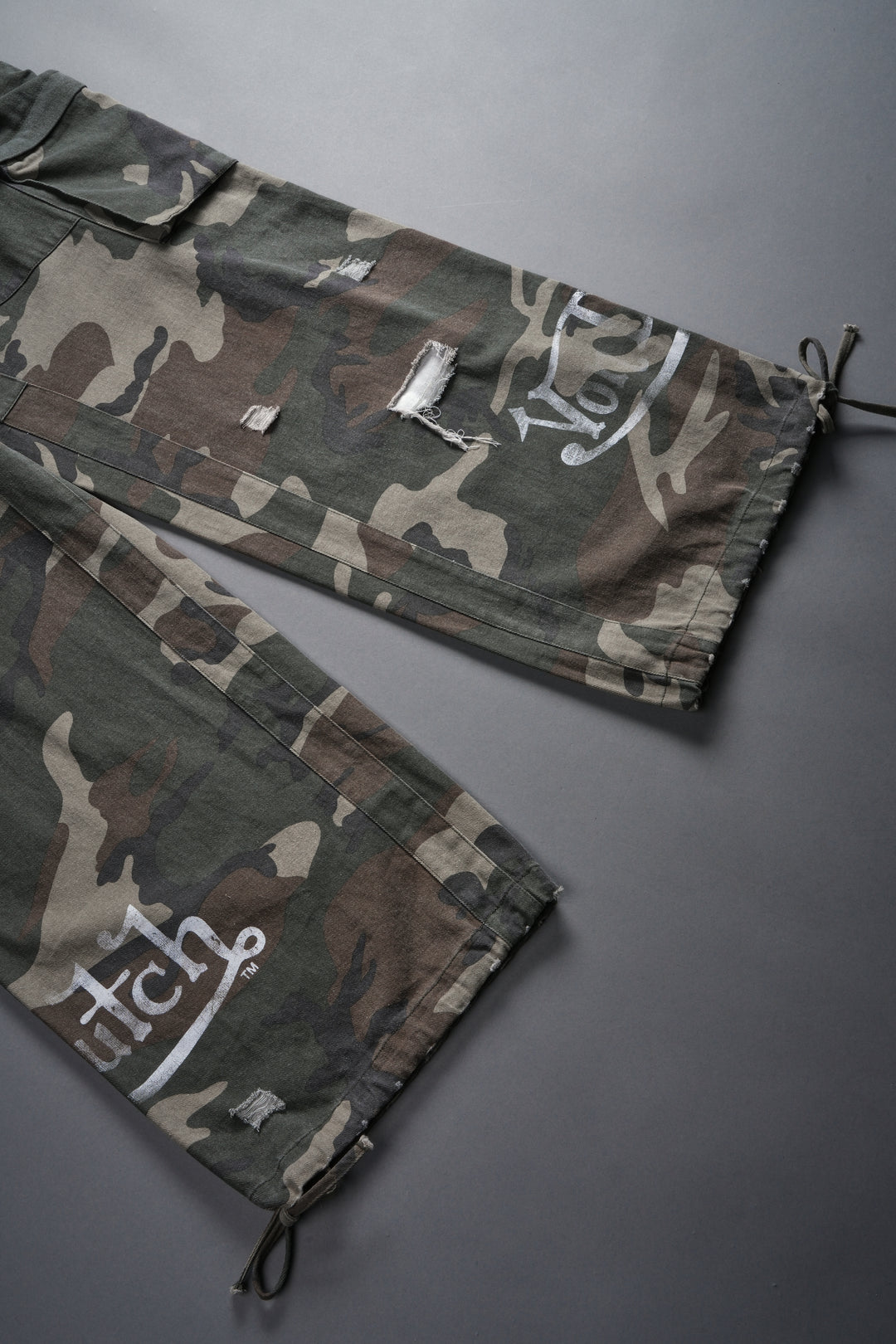 Hellbound Duke Cargo Pants in DSVD Green Camo