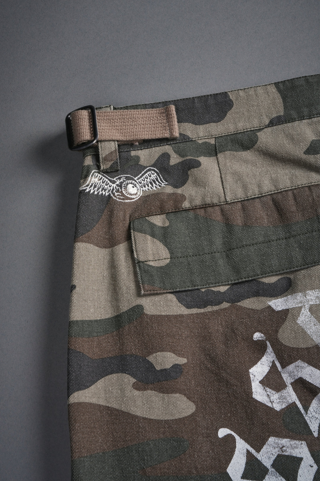 Hellbound Duke Cargo Pants in DSVD Green Camo