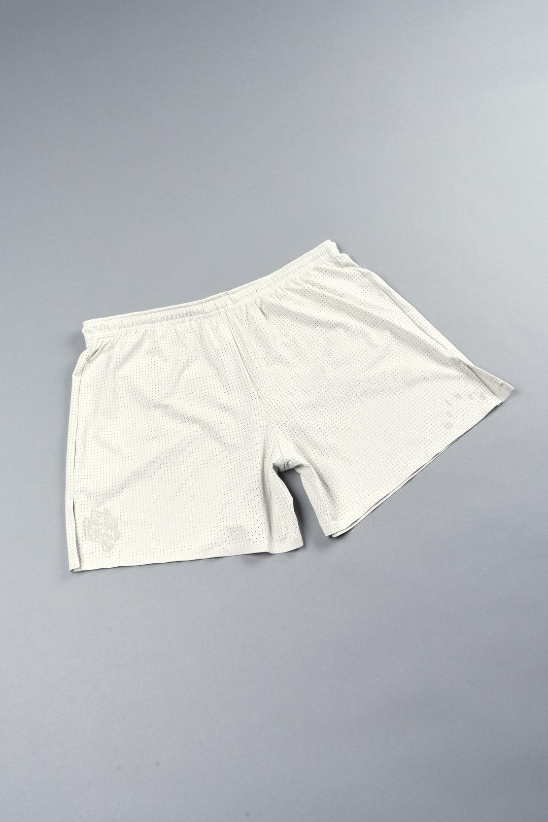 Pyramid V3 Rocky Running Shorts In Cream