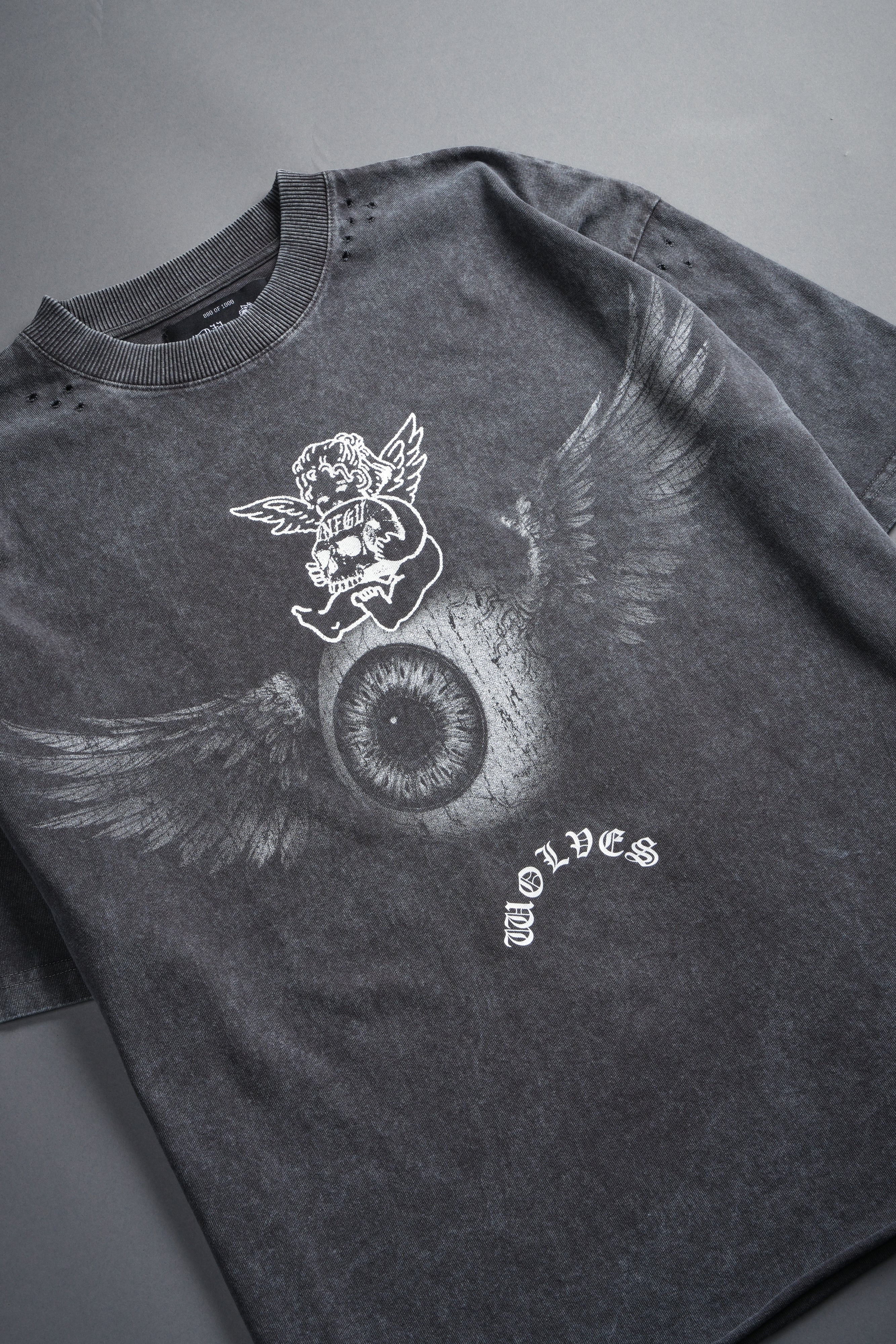 Flight Club Distressed Grunge Mid-Length Raw Hem Tee in Wolf Gray