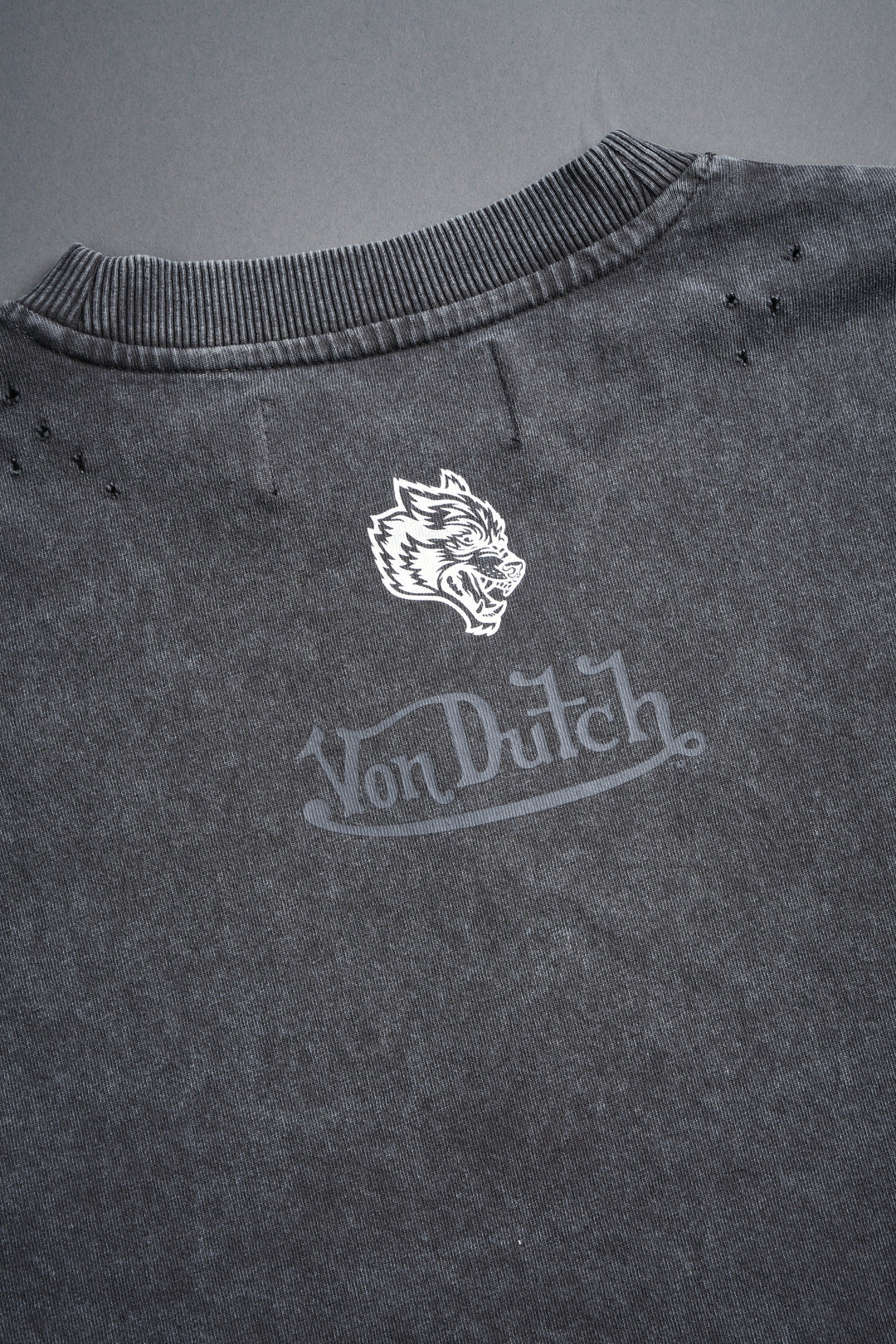 Flight Club Distressed Grunge Mid-Length Raw Hem Tee in Wolf Gray