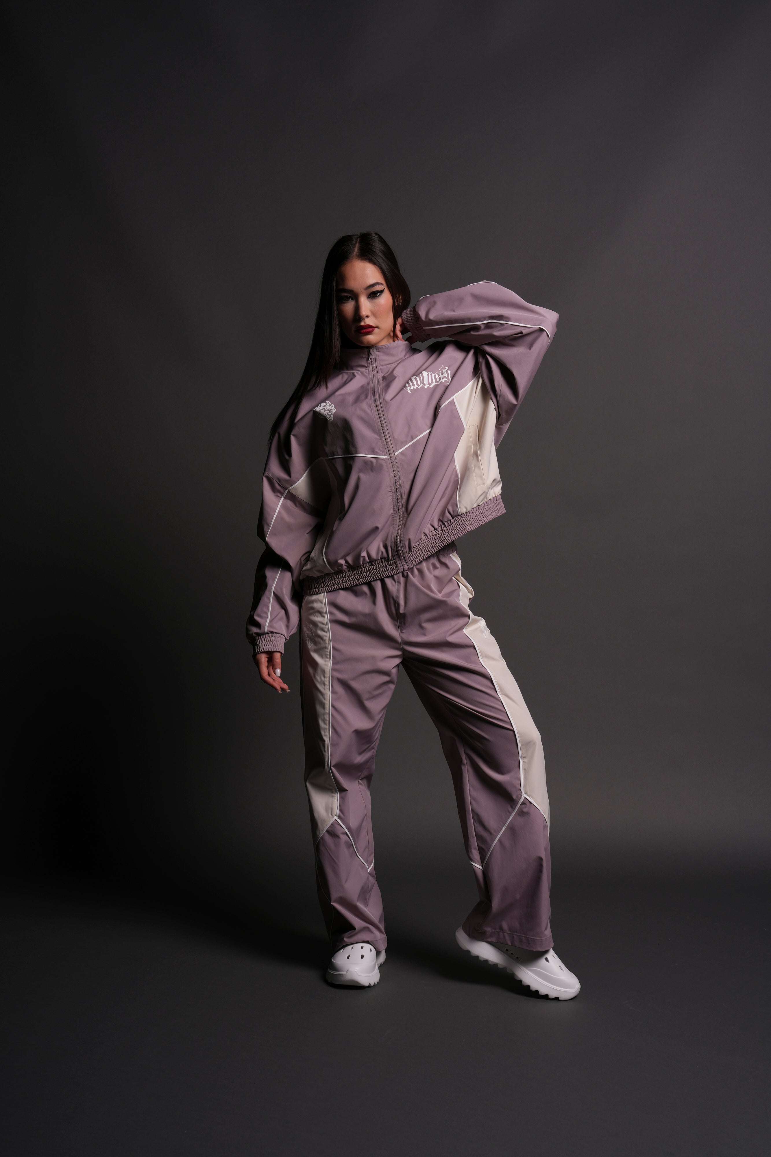 Dual Wolf Quinn Track Pants in Light Mauve/Sand