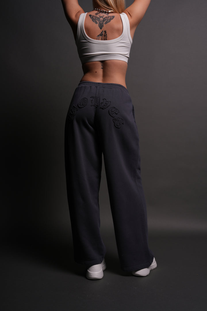 Chopper Appliqué "Yara" Pleated Sweat Pants V2 in Midnight Blue
