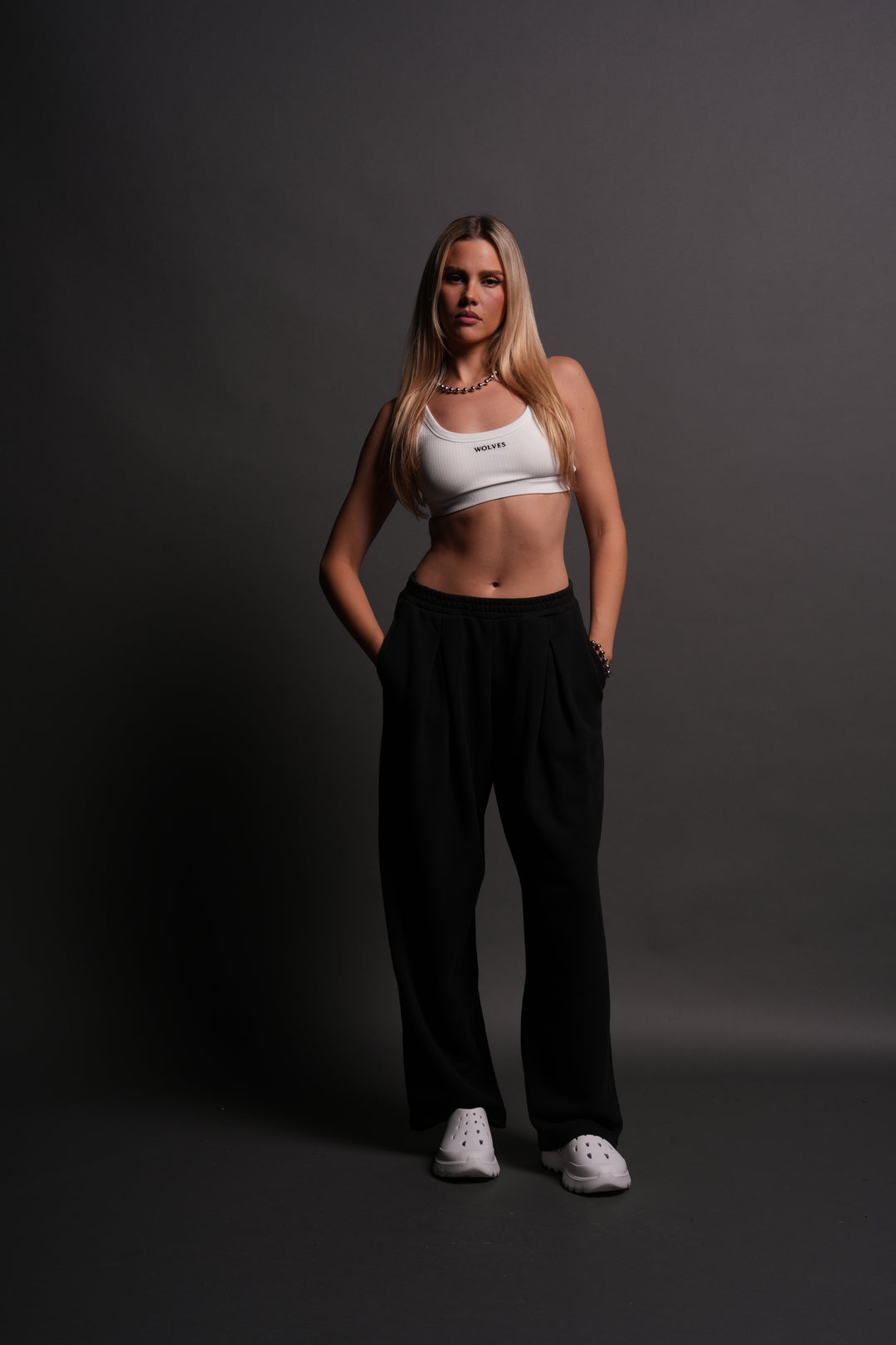 Chopper Appliqué "Yara" Pleated Sweat Pants V2 in Black