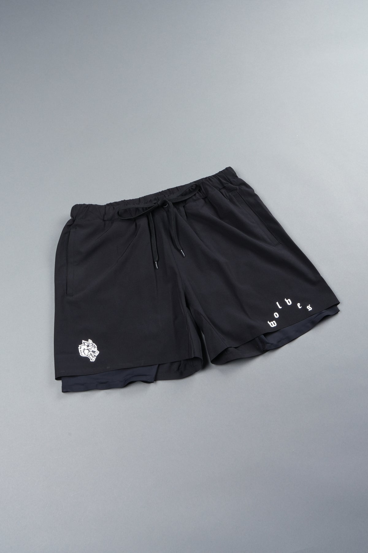 Wolf Pyramid Compression Shorts In Black