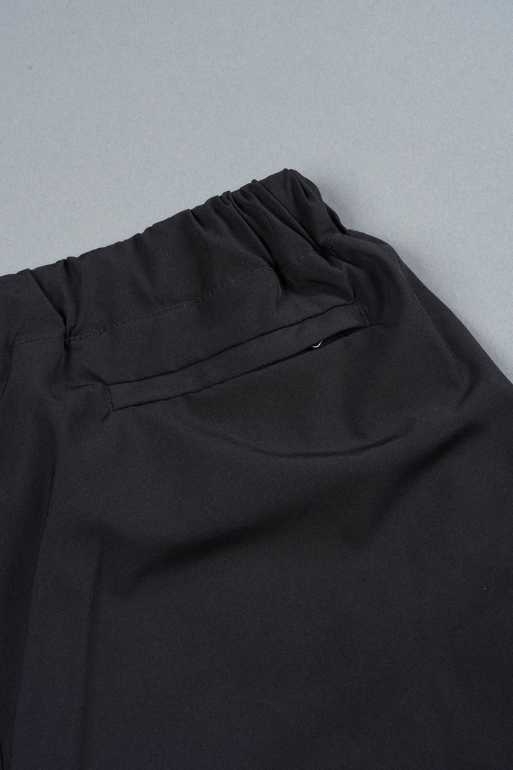 Wolf Pyramid Compression Shorts In Black