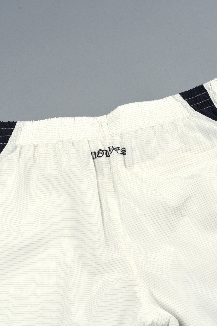 Wlvsfrvr Zdan Shorts In Cream