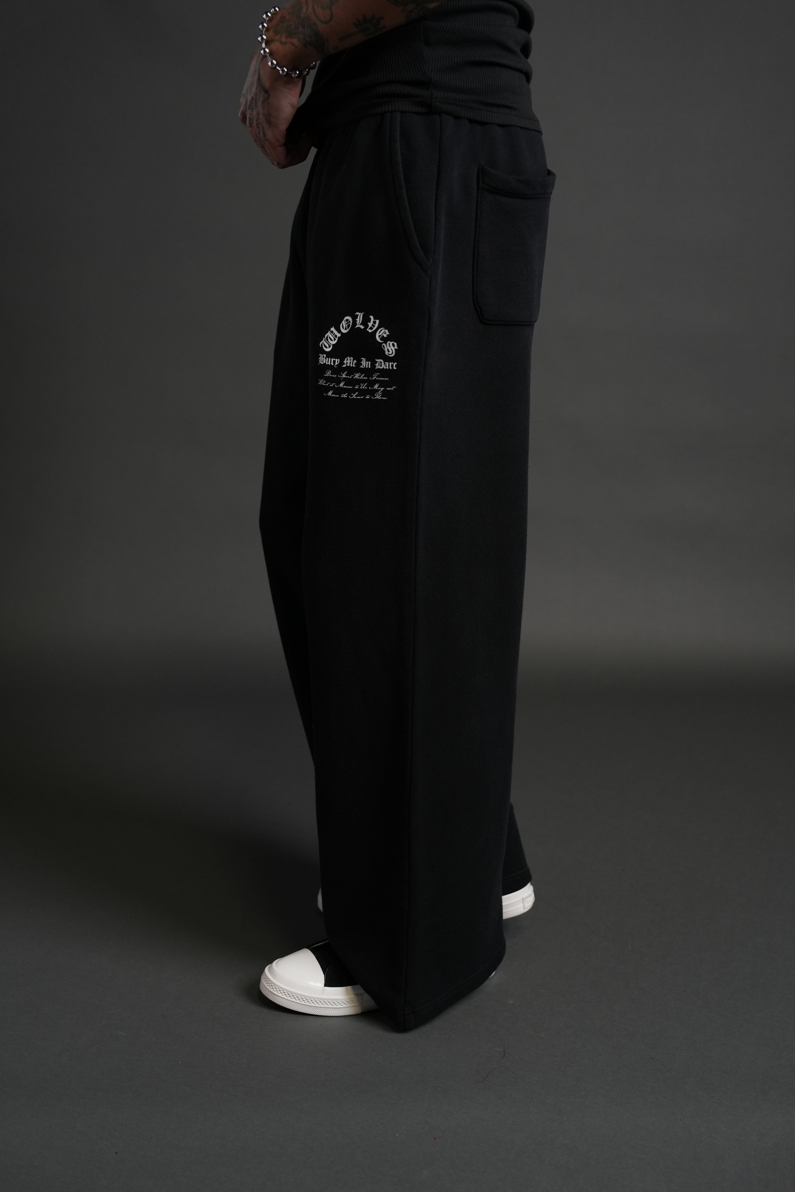 Bury Me in Darc Chopper Lennox Sweat Pants in Black Sun Wash