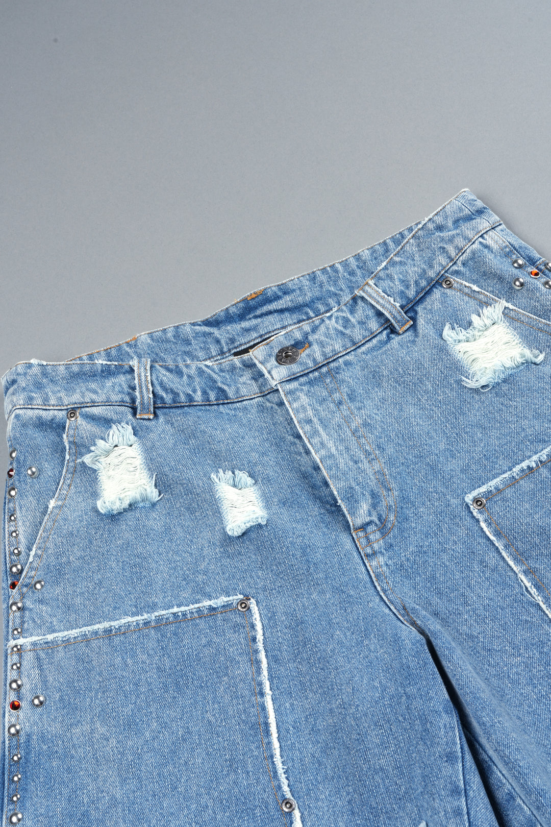 Wolves Heritage Distressed Denim Carpenter Shorts In Light Wash