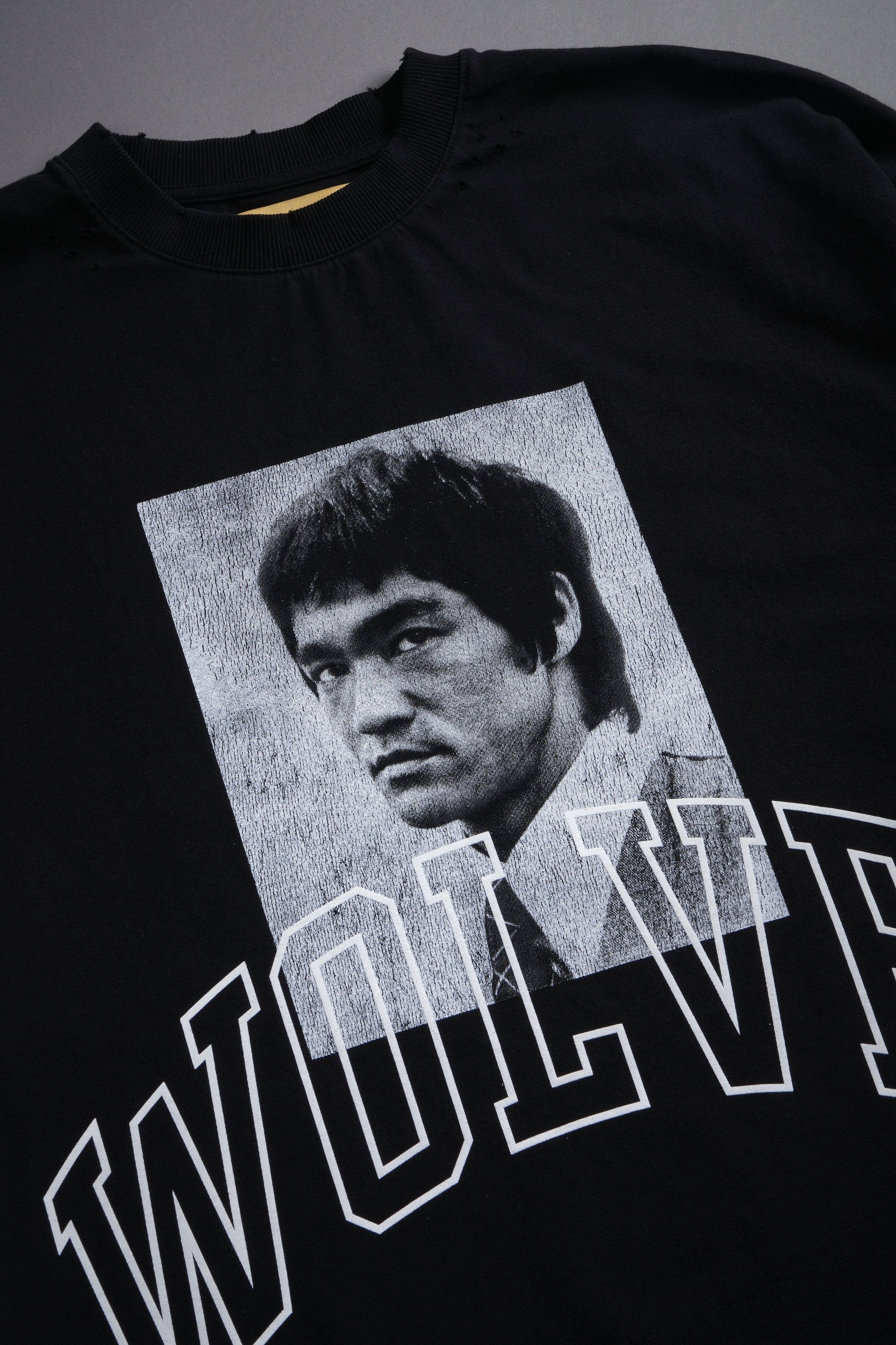 Bruce Lee Forever Distressed Grunge Box Cut Tee V2 in Black