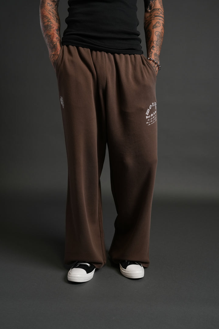 Bury Me in Darc Chopper Lennox Sweat Pants in Desert Dust Drift Wash