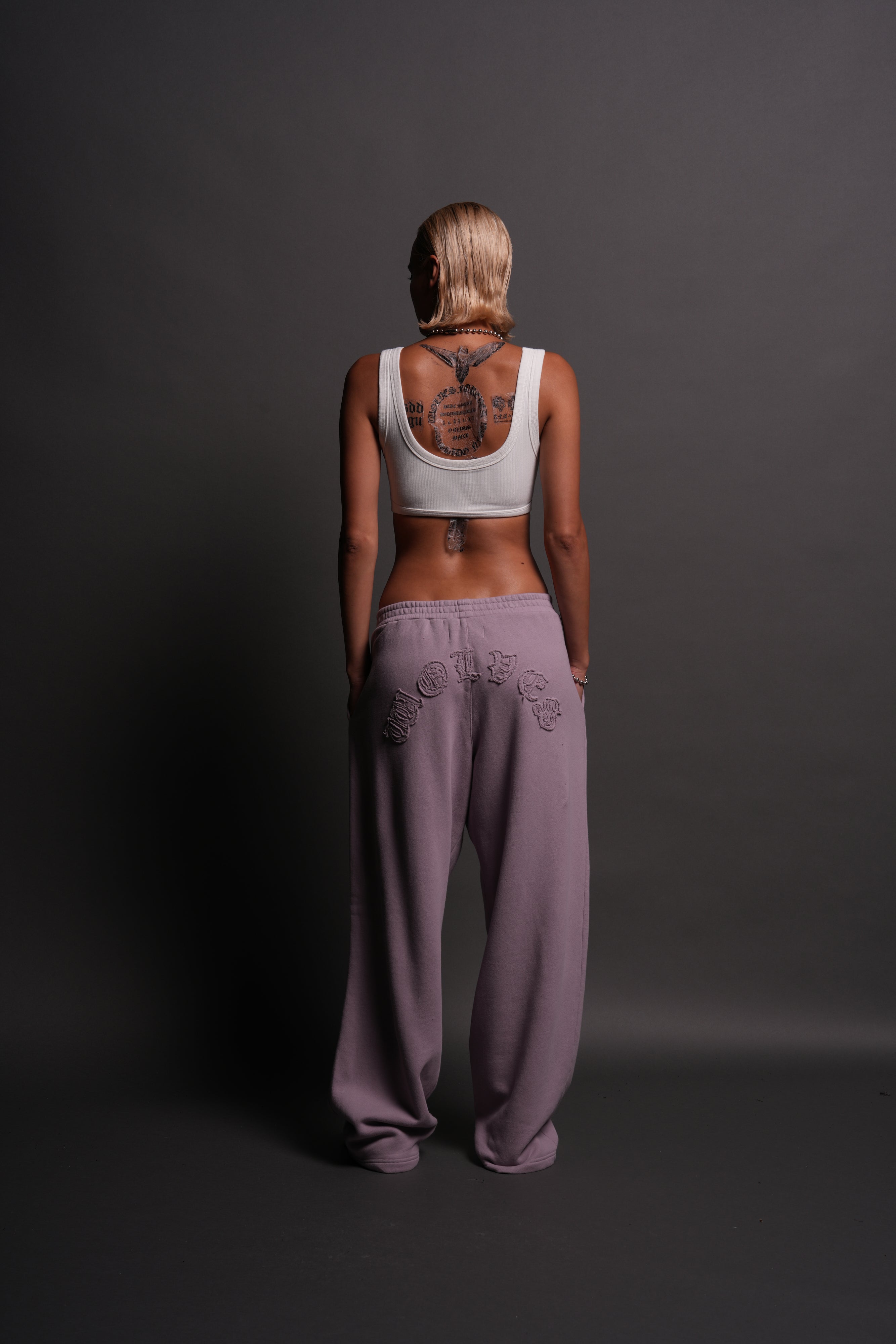 Chopper Appliqué "Yara" Pleated Sweat Pants V2 in Purple Smoke