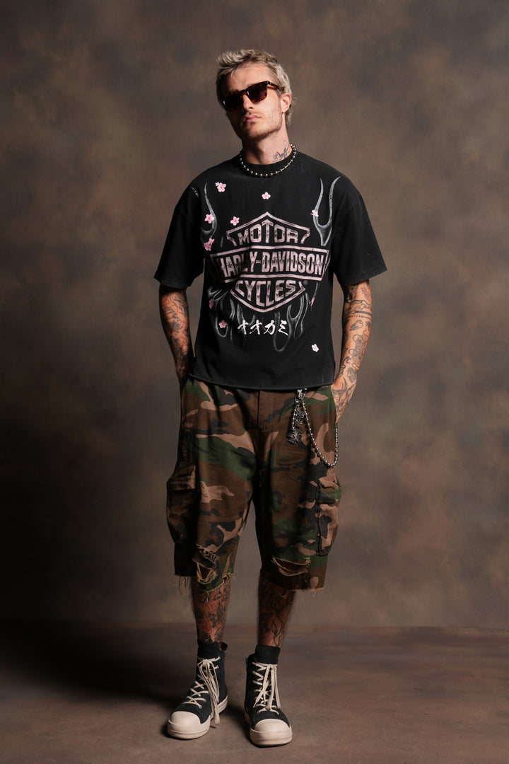 Darc Blossom Distressed Grunge Mid Length Raw Hem Tee in Washed Black