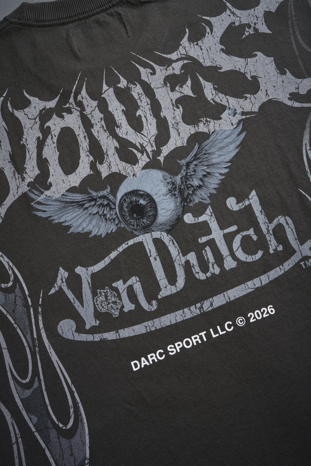 Take-Off Grunge Cut-Off Mid-Length Raw Hem Tee in Wolf Gray