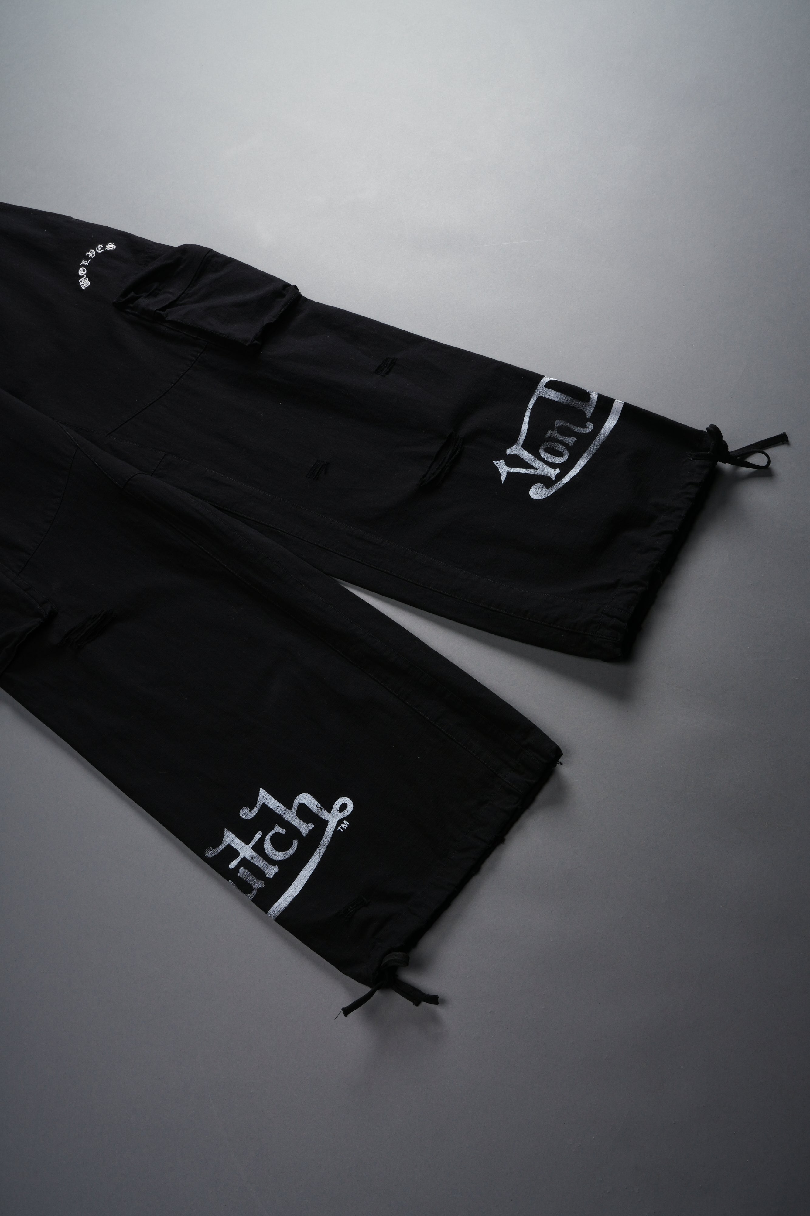 Hellbound Duke Cargo Pants in Black