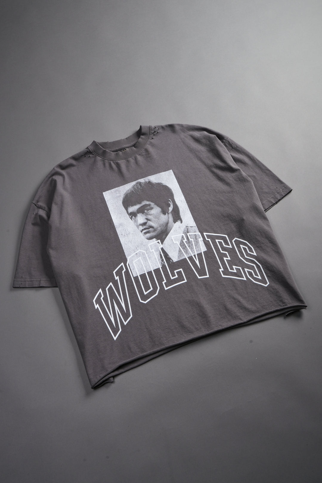 Bruce Lee Forever Distressed Grunge Box Cut Tee V2 in Slate Gray