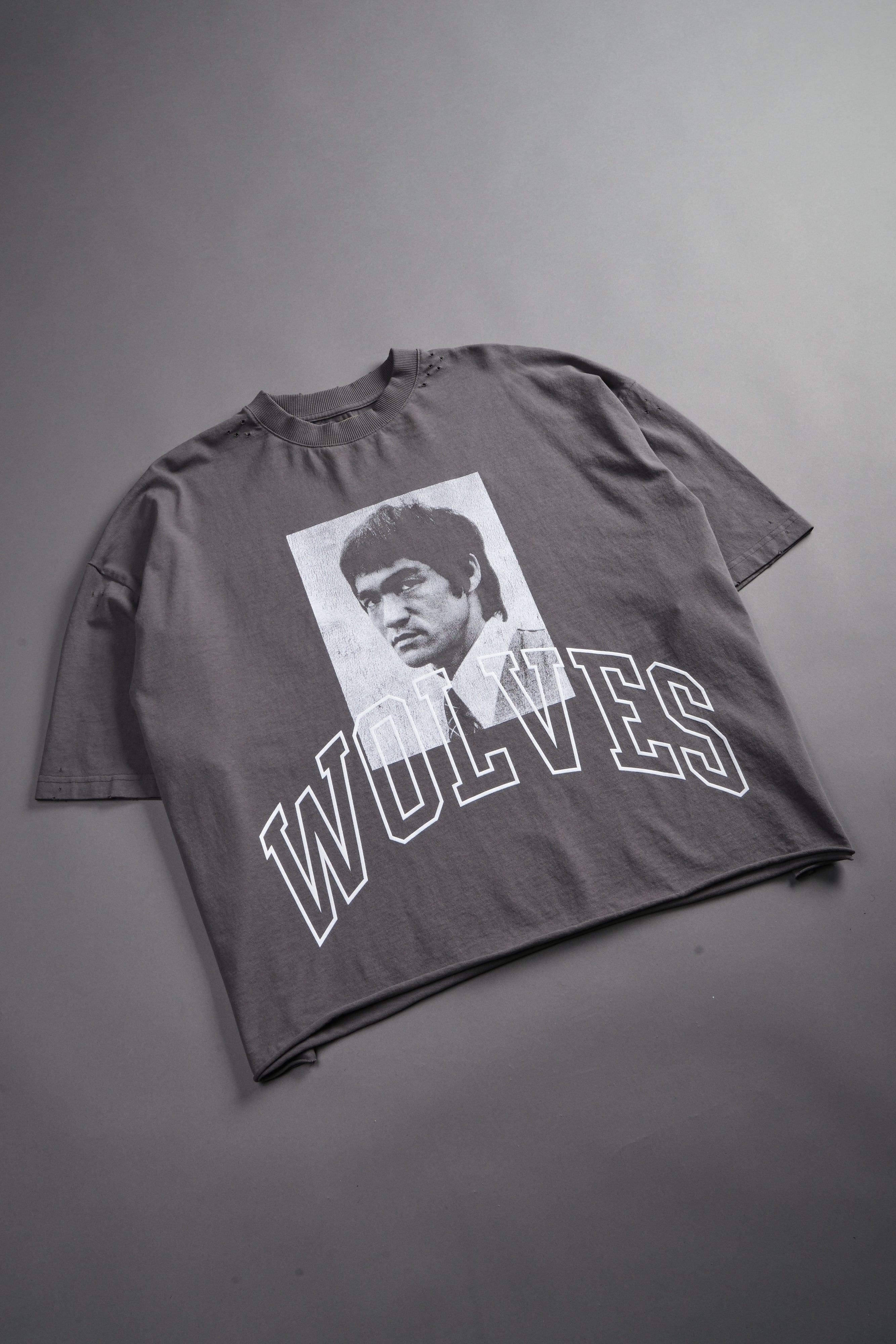 Bruce Lee Forever Distressed Grunge Box Cut Tee V2 in Slate Gray
