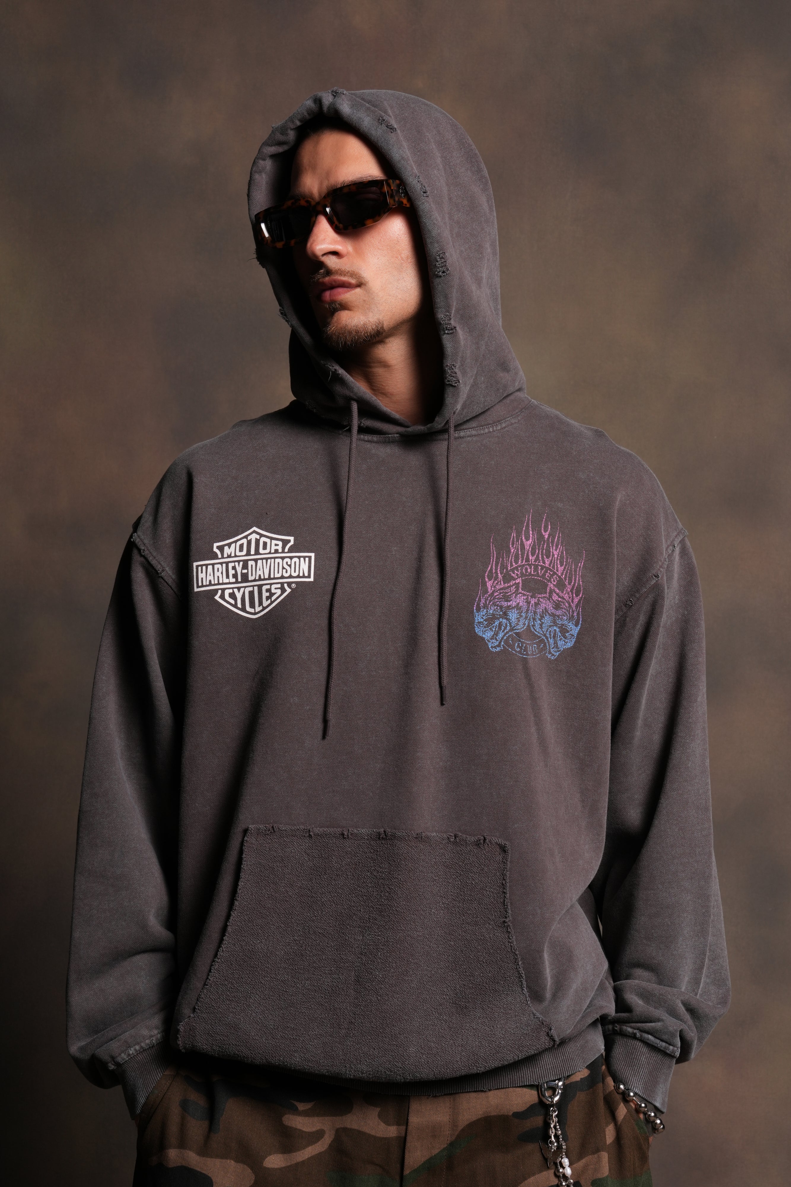 Rising Sun Grunge Moatis Hoodie in Darc Brown