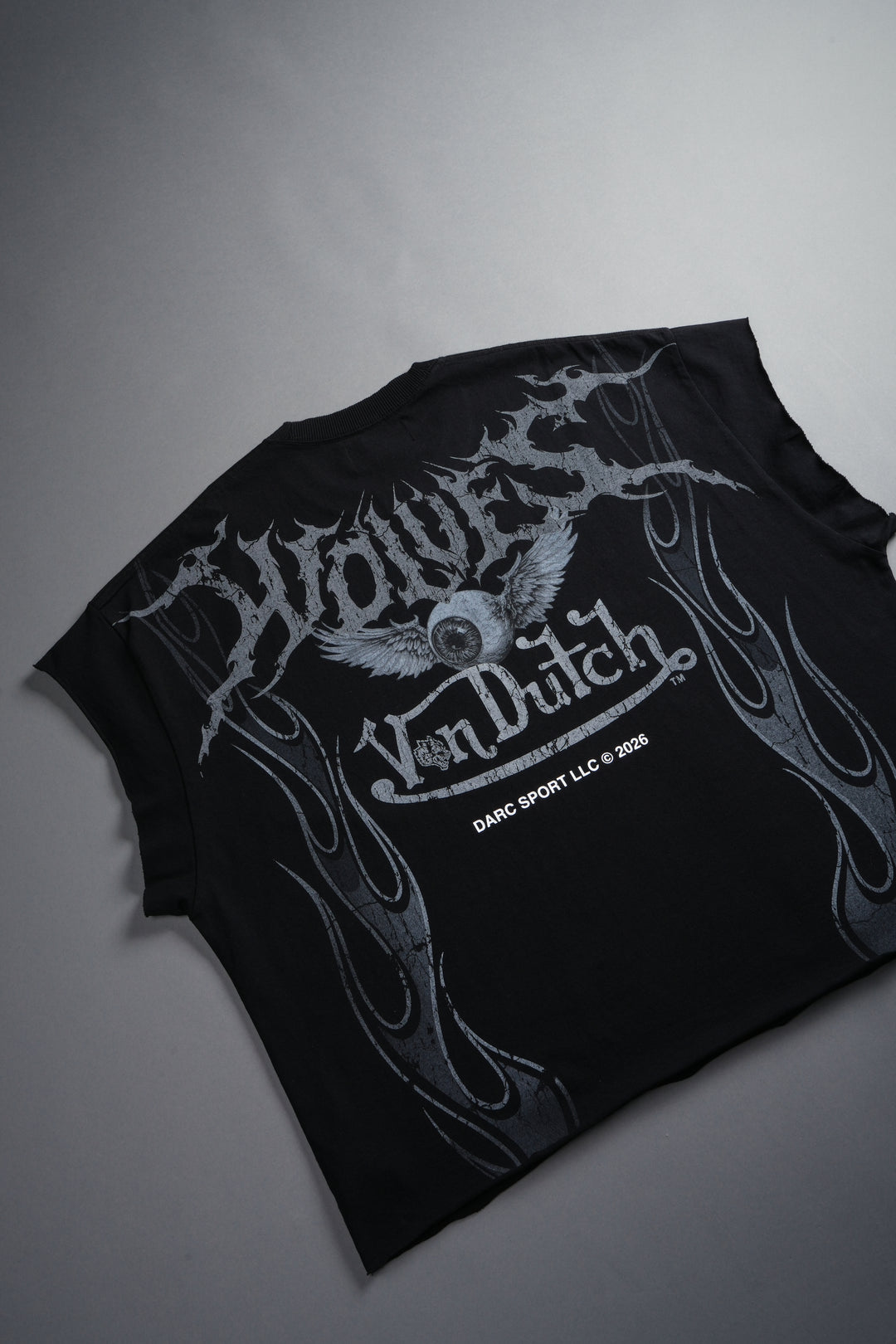 Take-Off Grunge Cut-Off Mid-Length Raw Hem Tee in Black