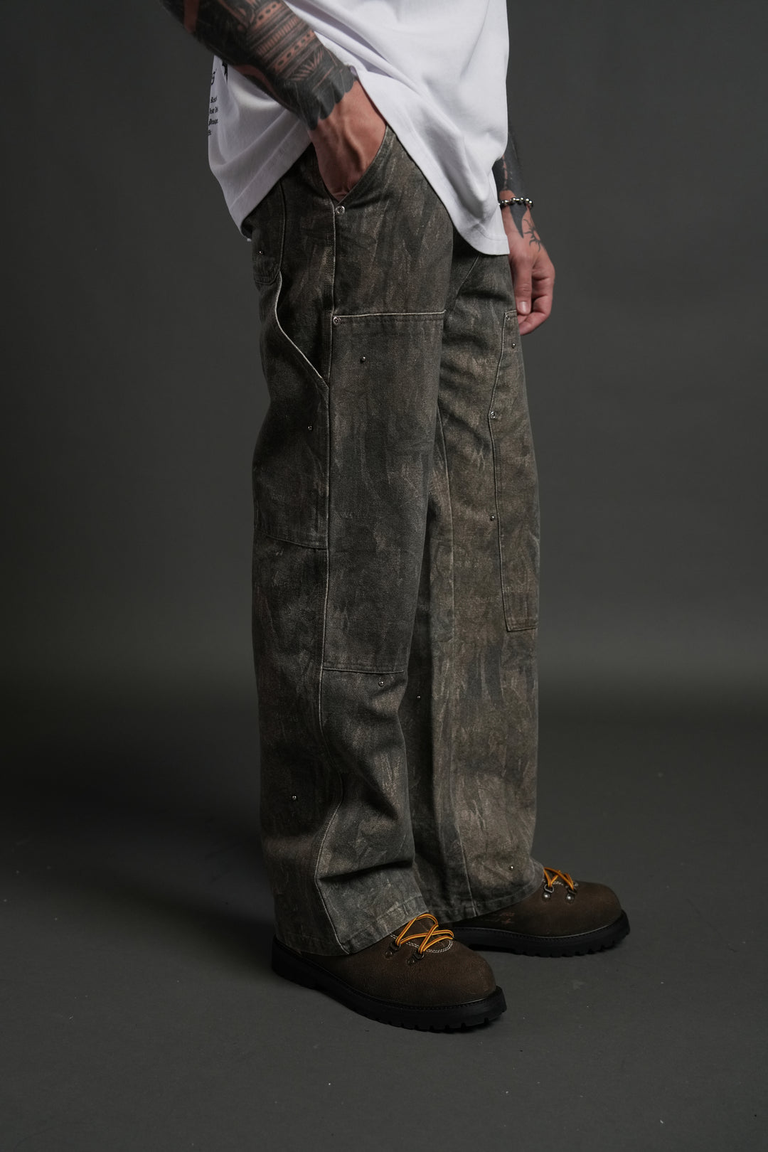 Studded Wolves Chopper Hoffa V2 Pants in Vintage Norse Camo